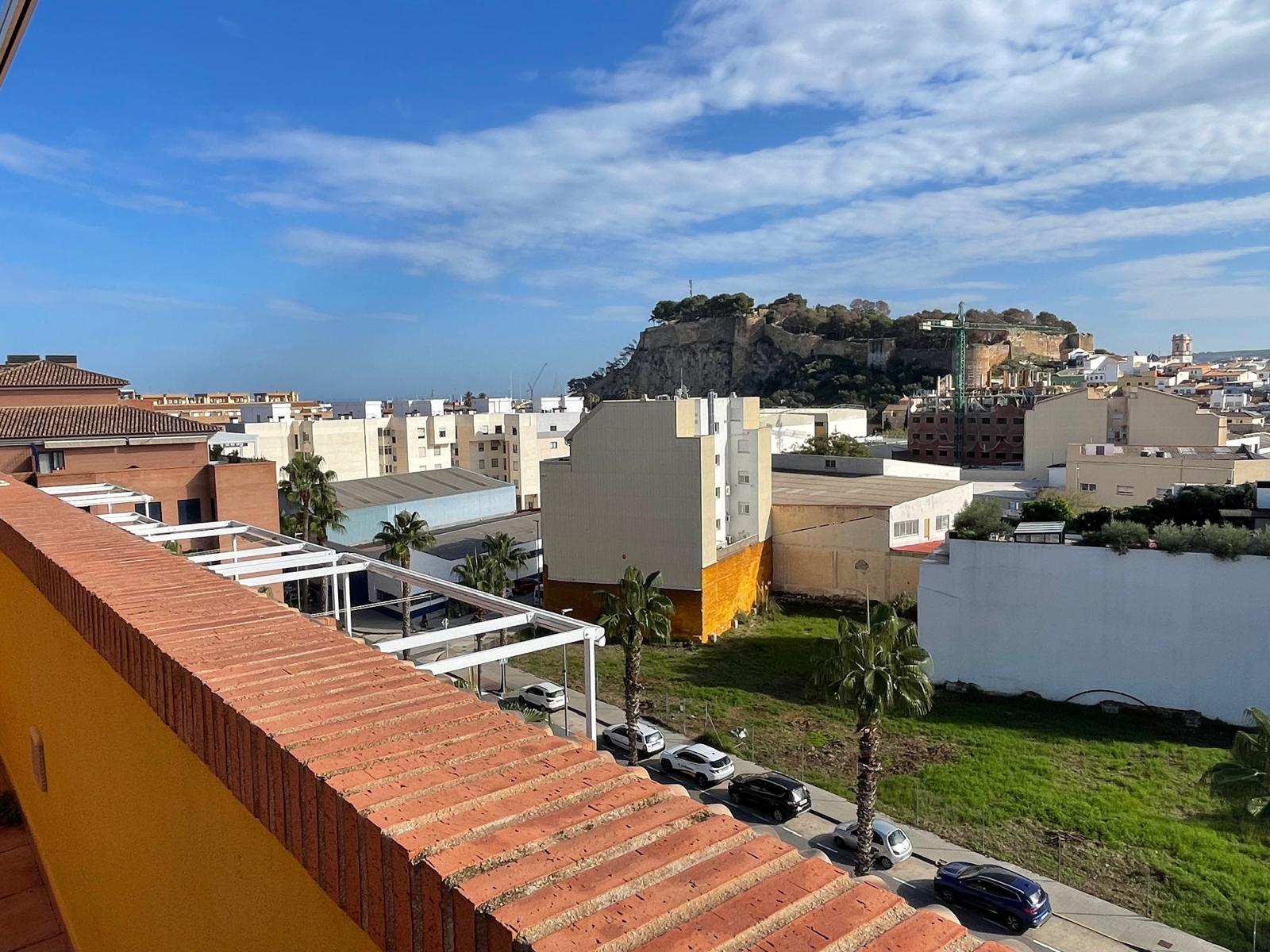 Duplexleilighet til salgs i Denia