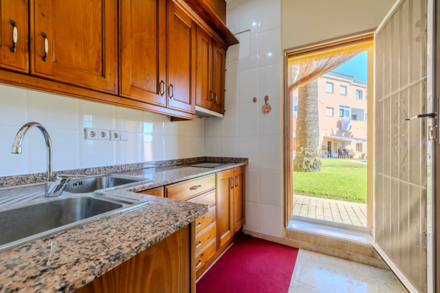 Gezellig halfvrijstaand huis te koop in La Xara