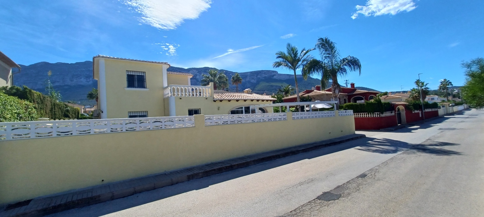 Maravilloso chalet en venta en Denia