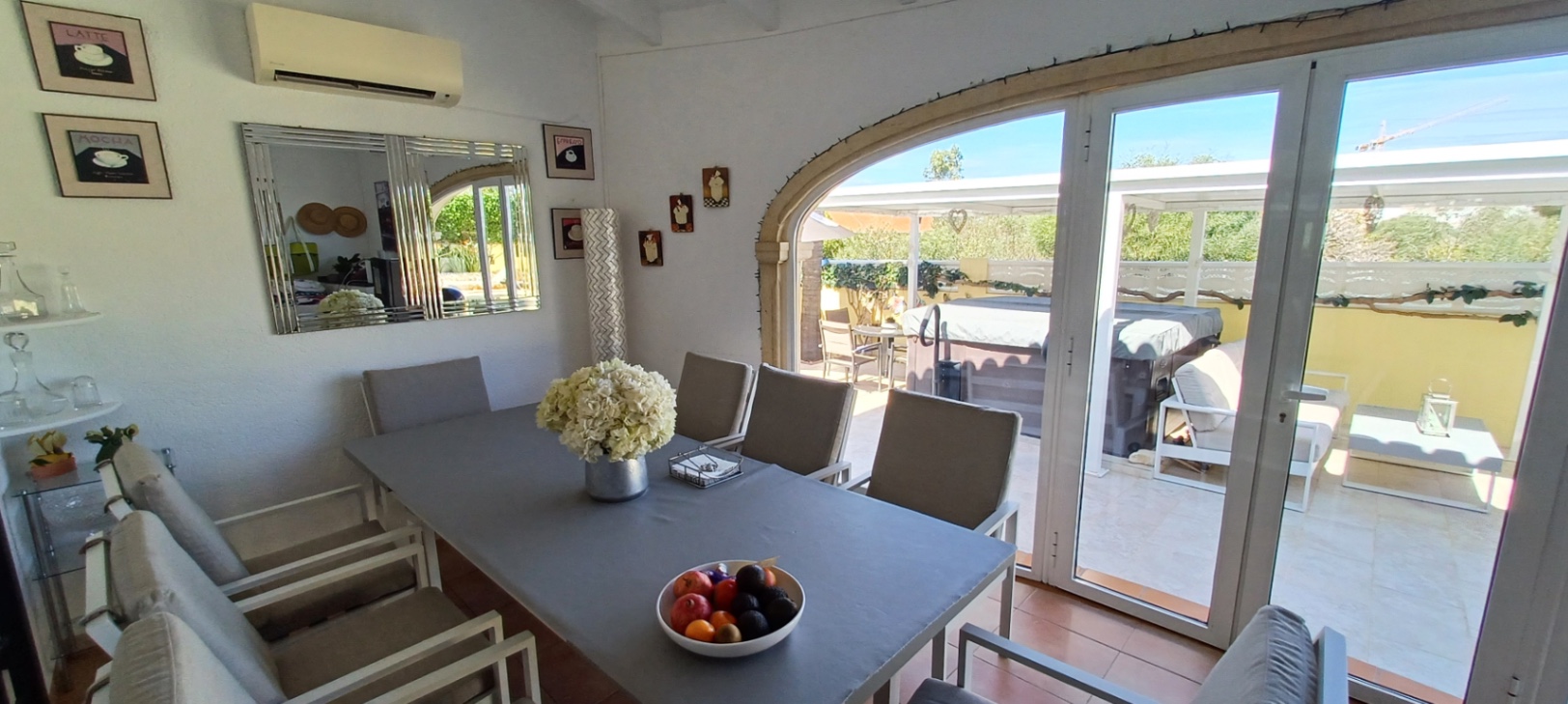 Maravilloso chalet en venta en Denia