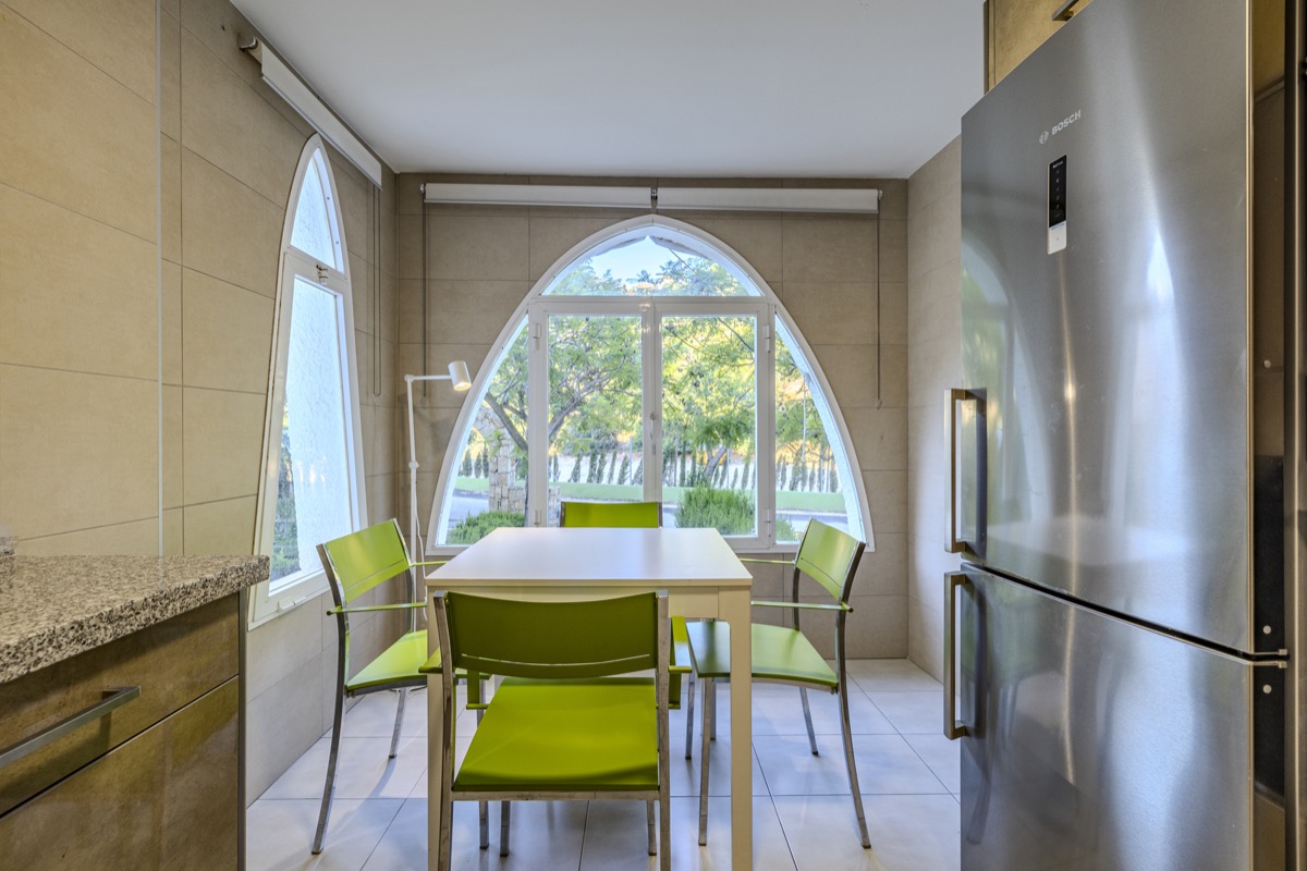 Bonito apartamento en venta en Denia con preciosas vistas al mar de las Rotas