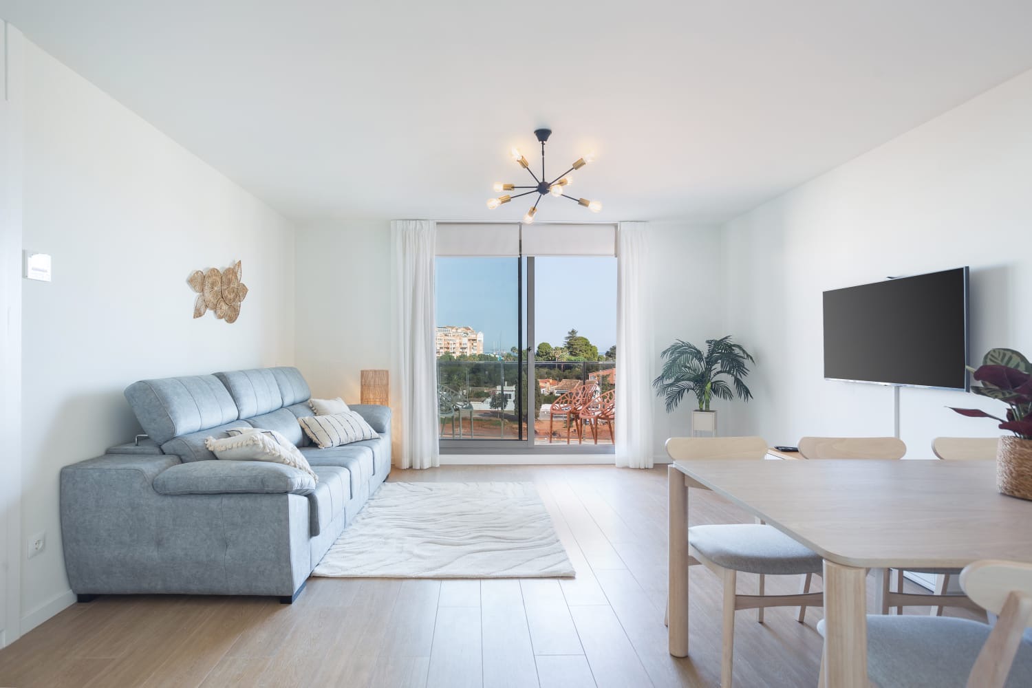 Moderne og pen leilighet til salgs i Denia