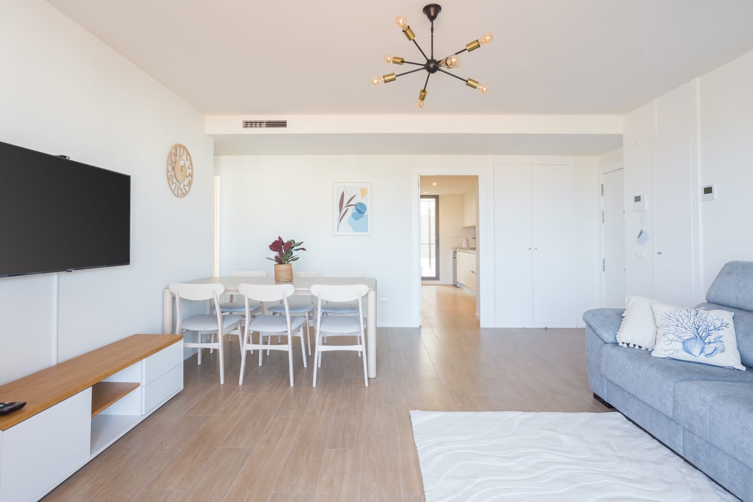 Moderne og pen leilighet til salgs i Denia