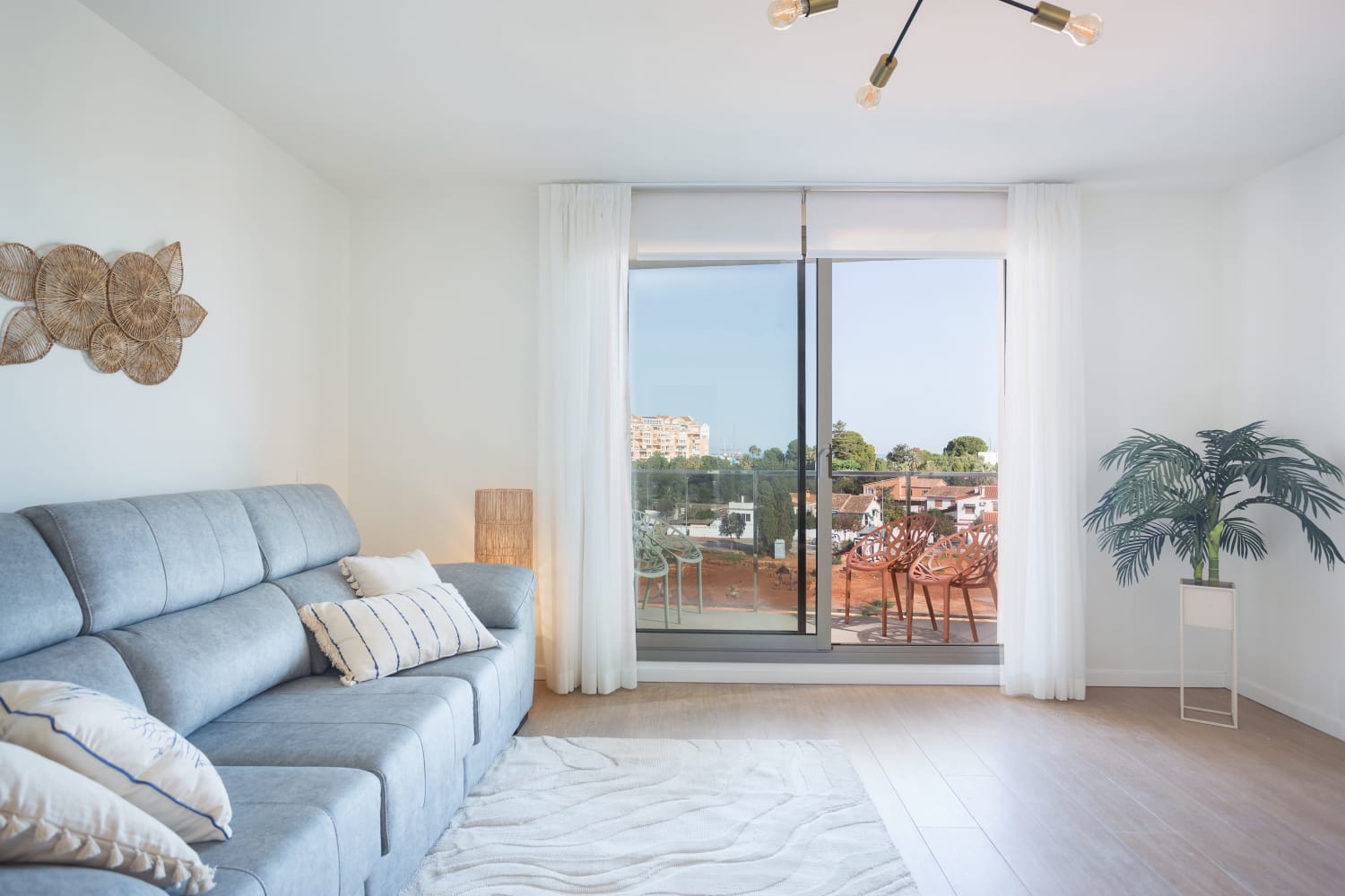 Moderne og pen leilighet til salgs i Denia