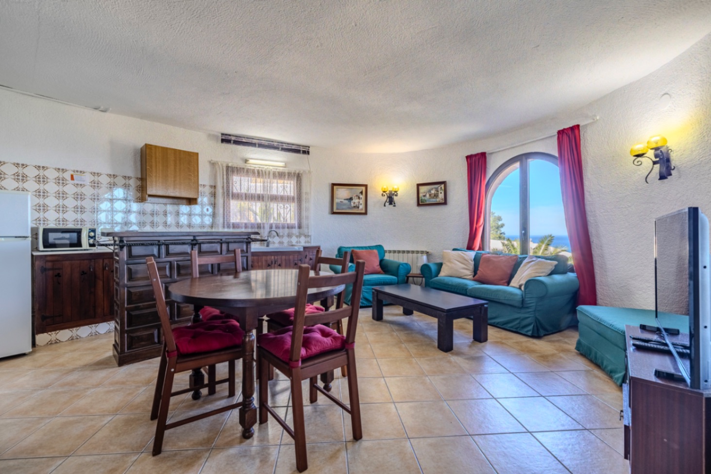 Villa en venta en Jávea con impresionantes vistas al mar.