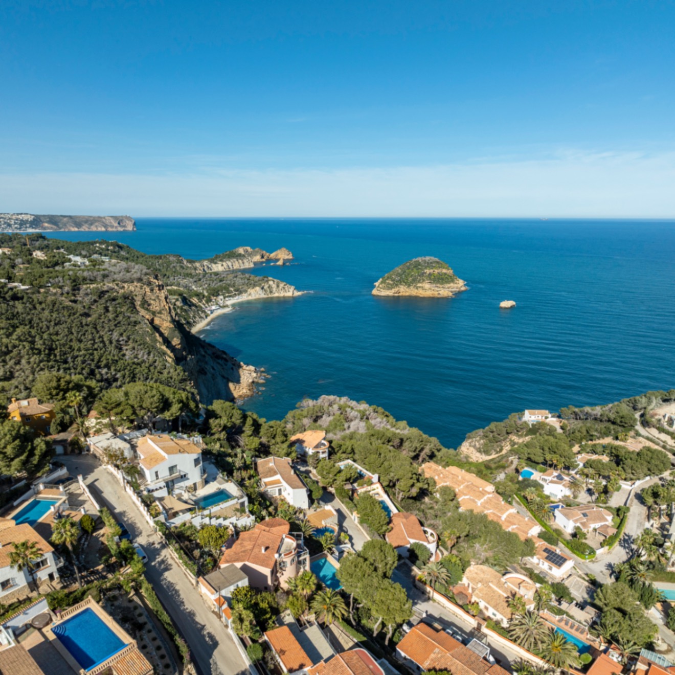 Villa en venta en Jávea con impresionantes vistas al mar.