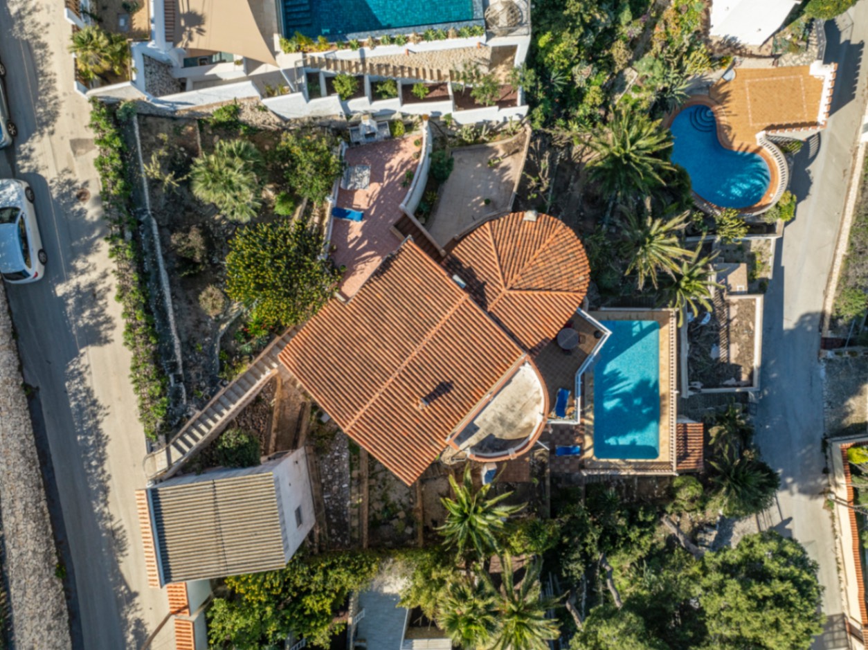 Villa en venta en Jávea con impresionantes vistas al mar.