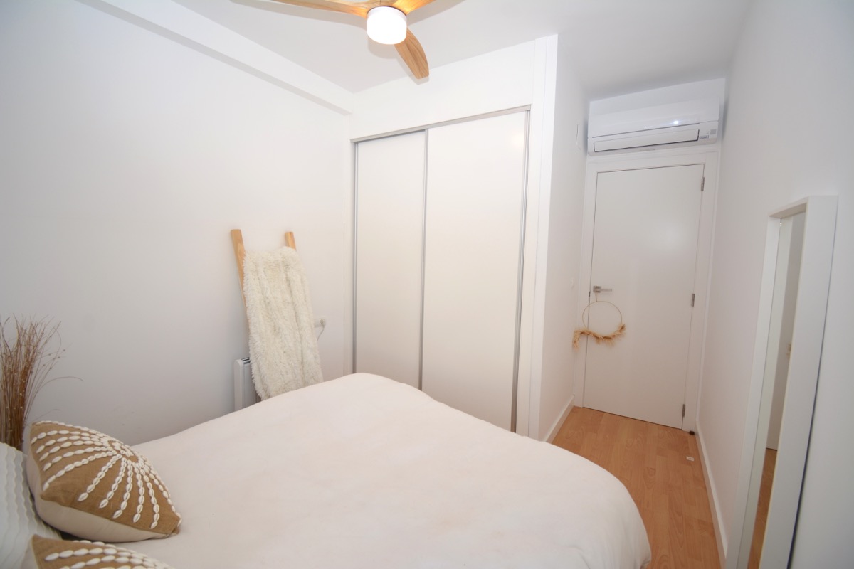 Bonito adosado en venta en Denia, zona La Pedrera.