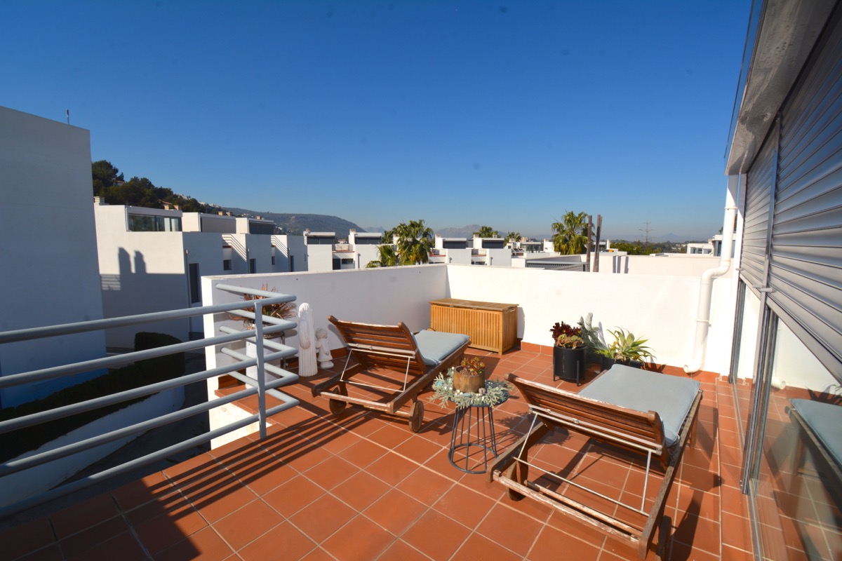Bonito adosado en venta en Denia, zona La Pedrera.