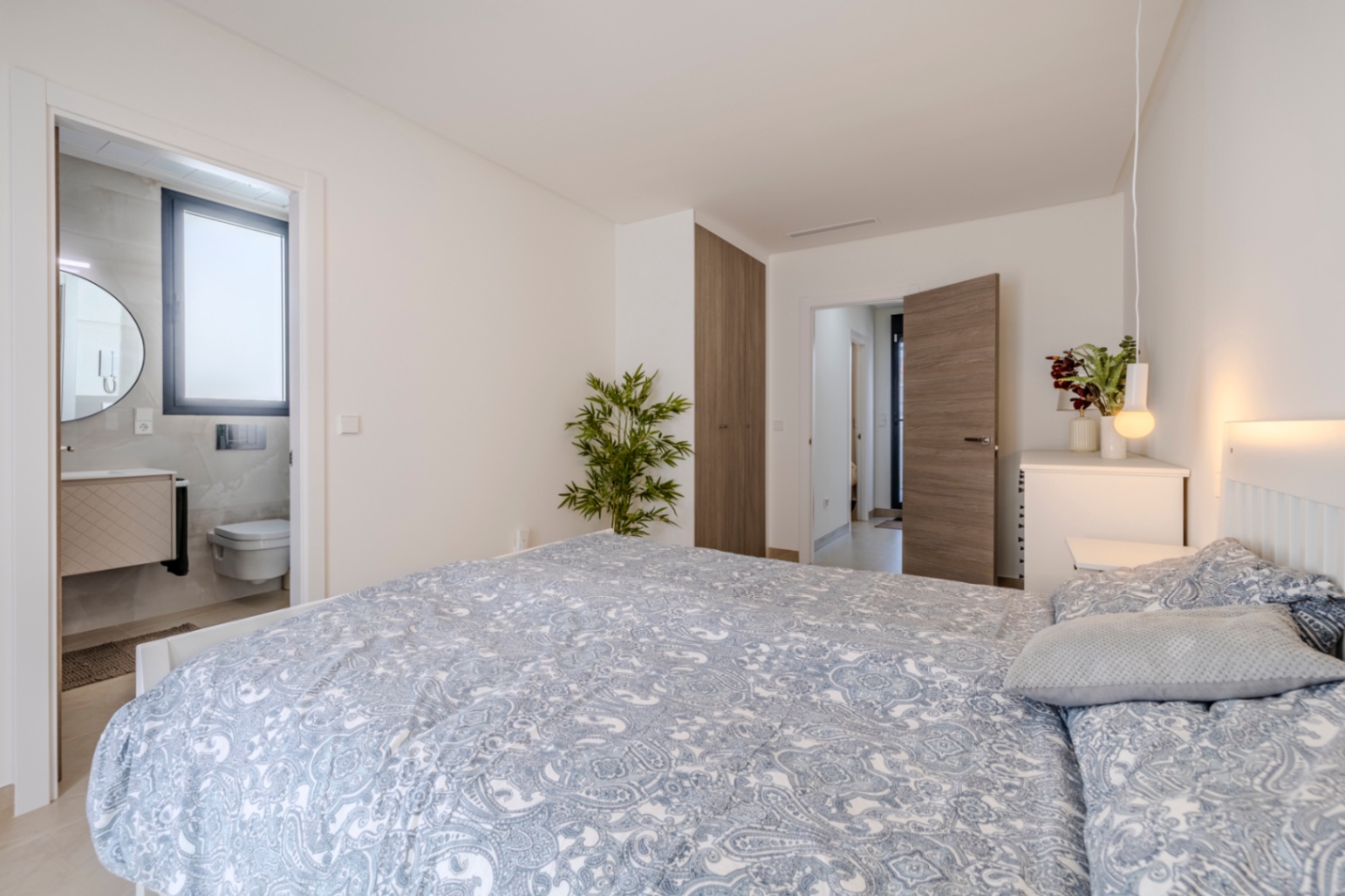 Espectacular chalet pareado en venta en Denia, a un paso del pueblo.