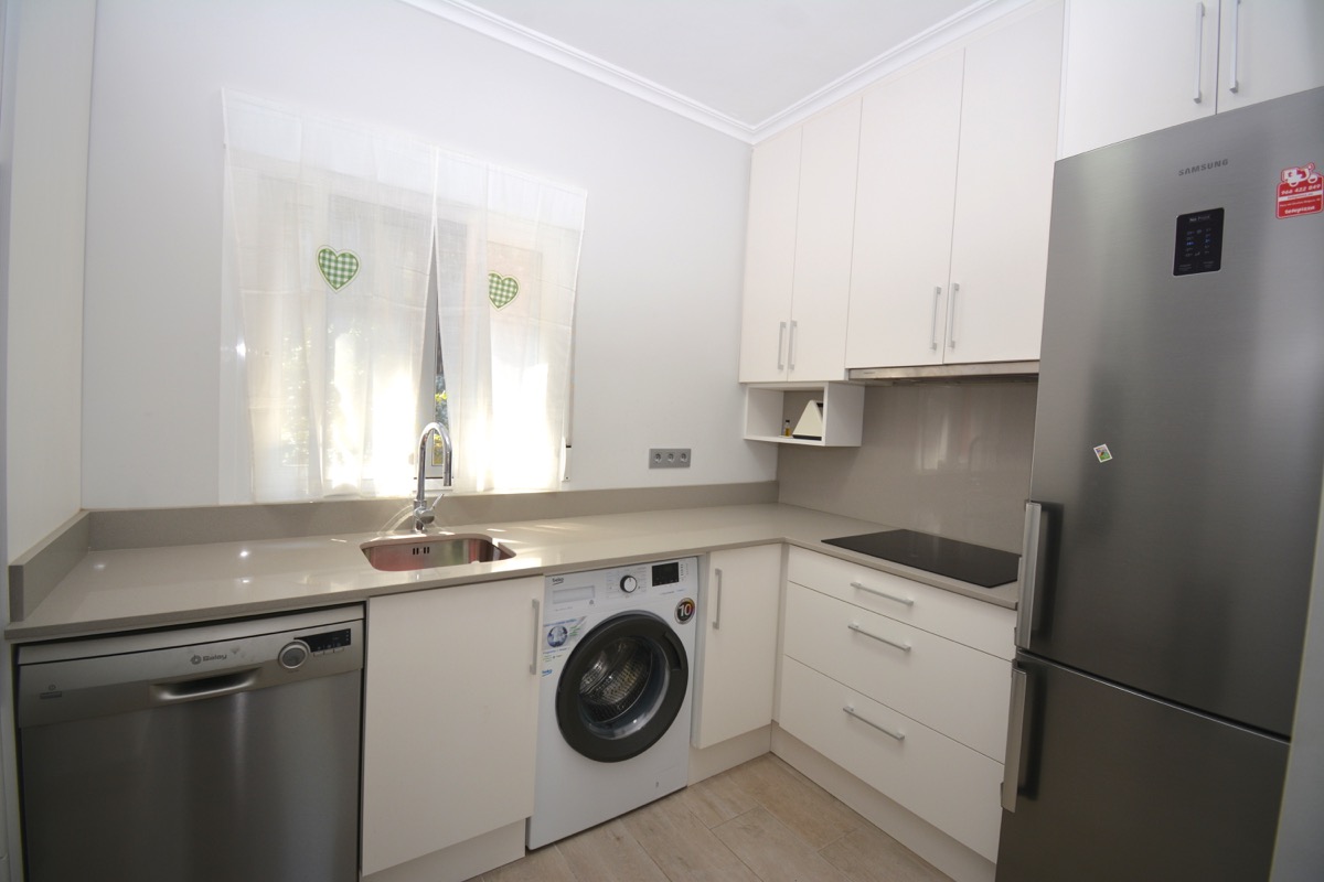 Bonito apartamento reformado en venta en las Rotas