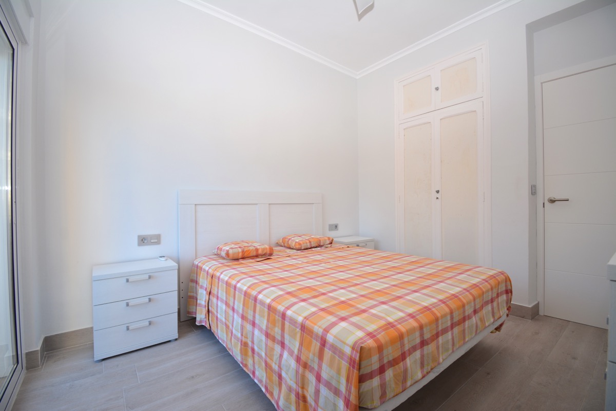 Bonito apartamento reformado en venta en las Rotas