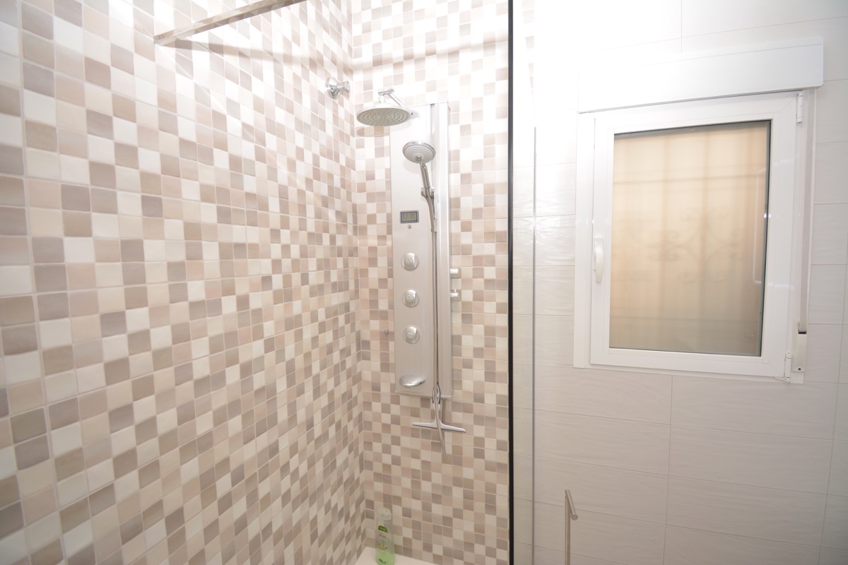 Bonito apartamento reformado en venta en las Rotas