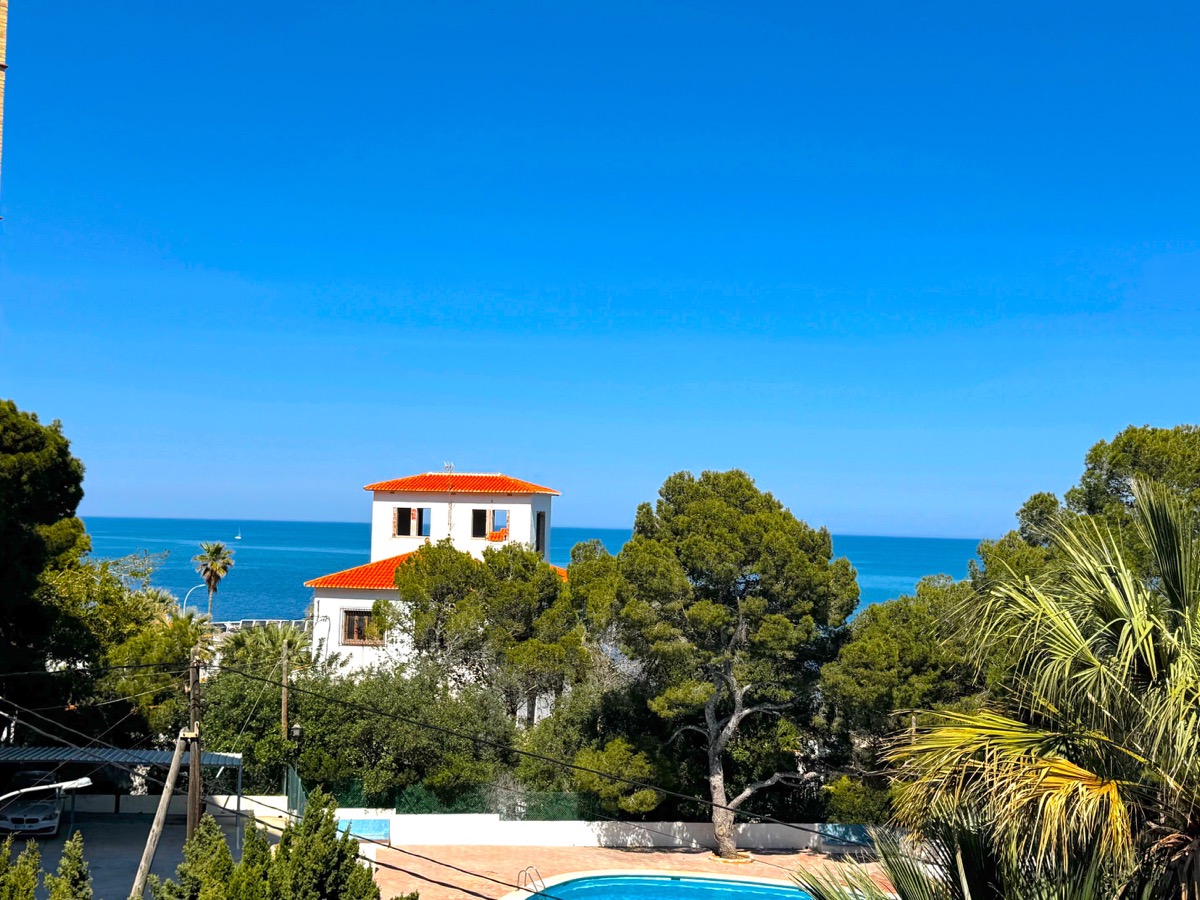 Bonito apartamento reformado en venta en las Rotas