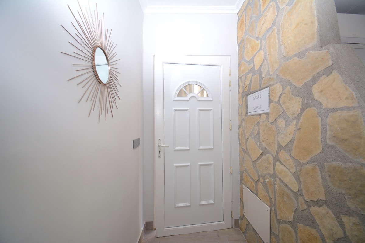 Bonito apartamento reformado en venta en las Rotas