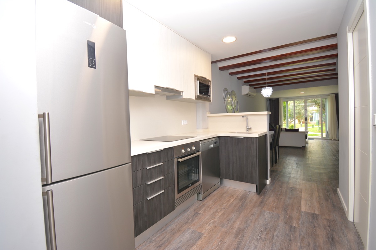Bonito adosado dúplex  en venta, en zona La Pedrera.