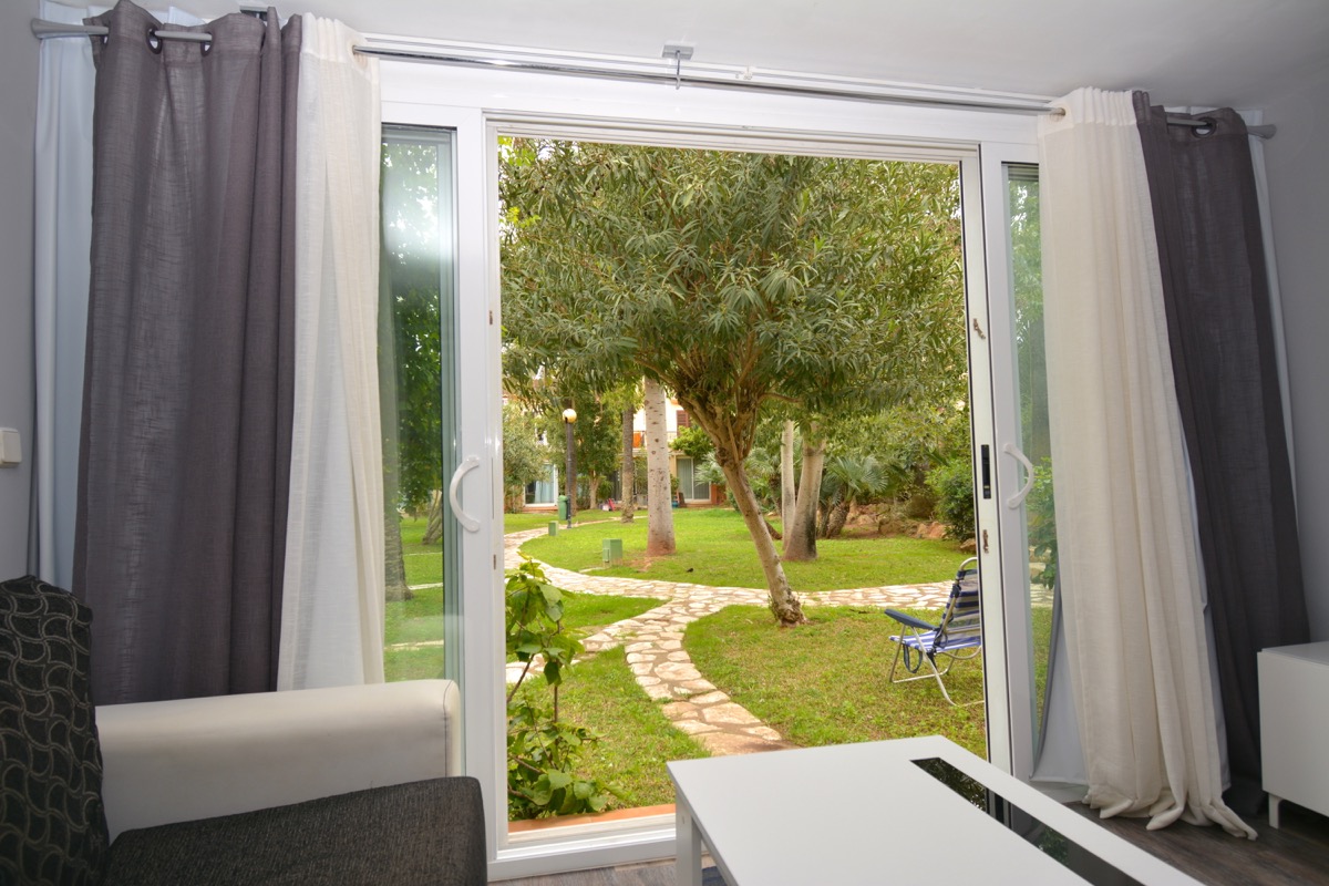 Bonito adosado dúplex  en venta, en zona La Pedrera.