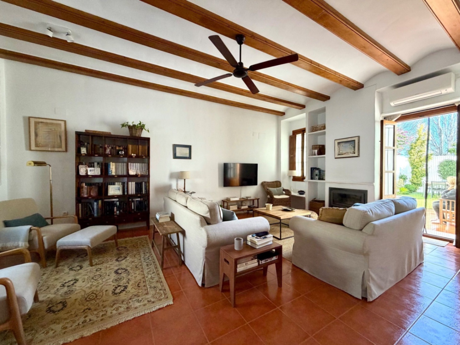Bonita Casa Adosada en venta.