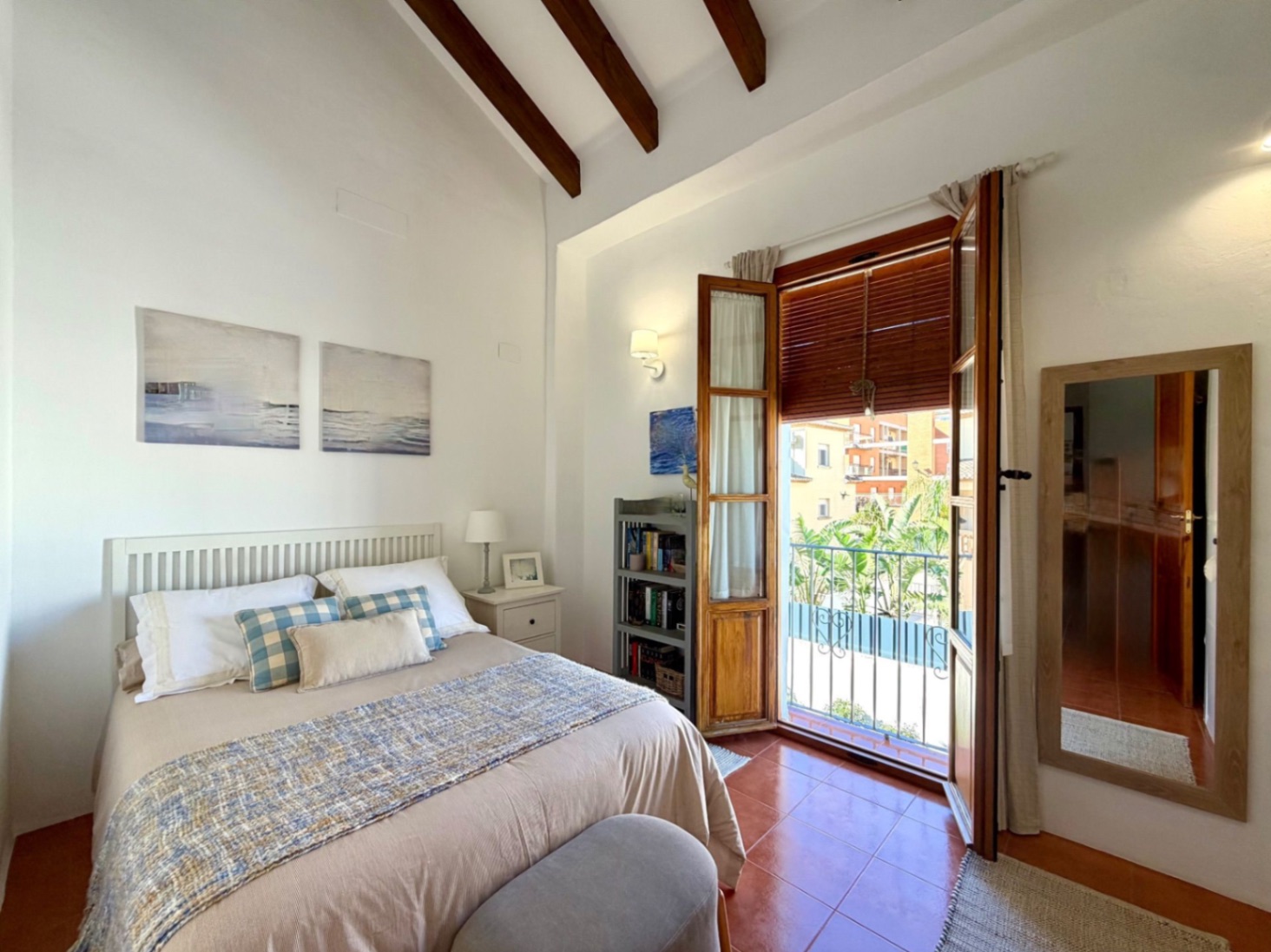 Bonita Casa Adosada en venta.