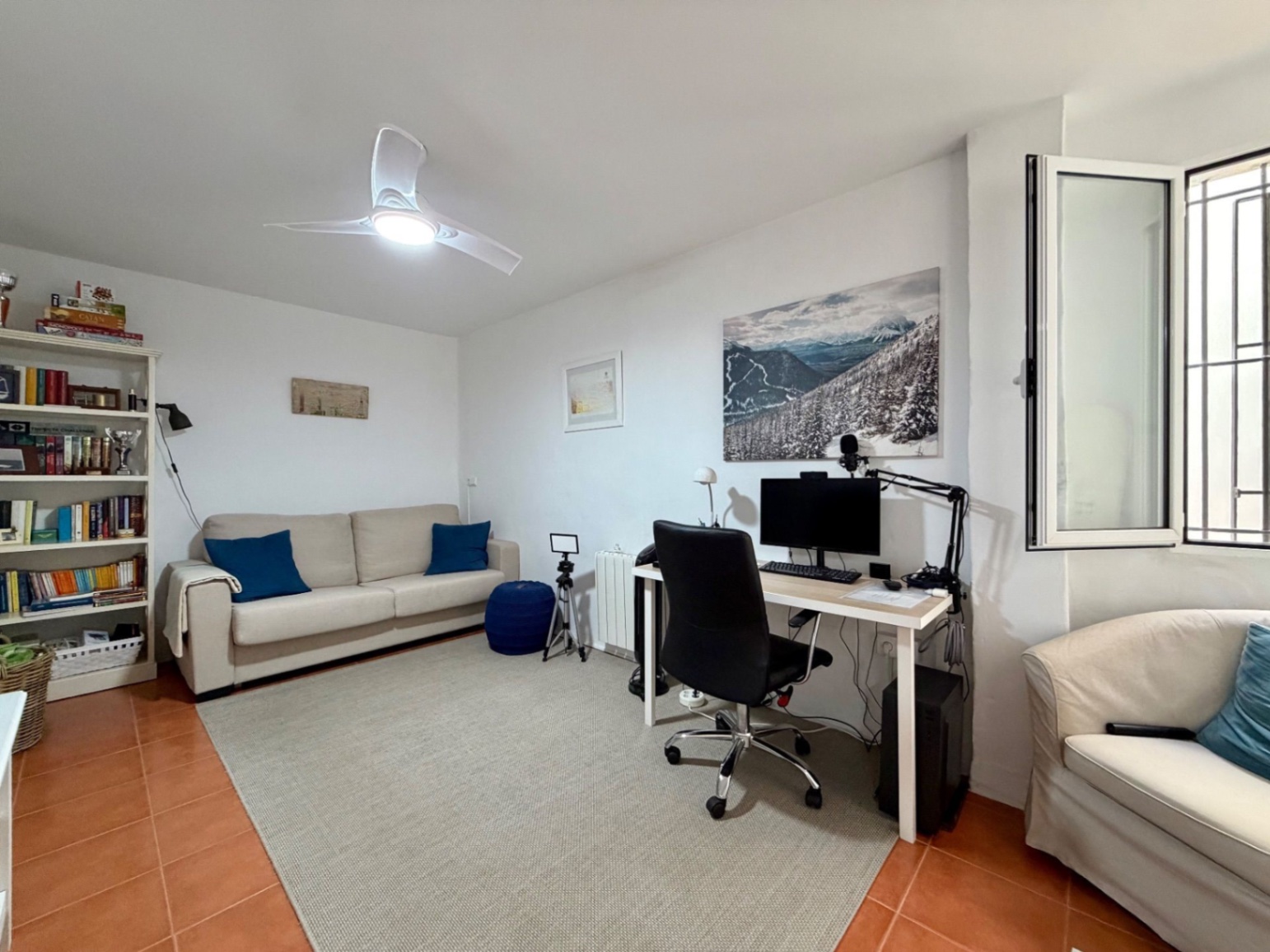 Bonita Casa Adosada en venta.