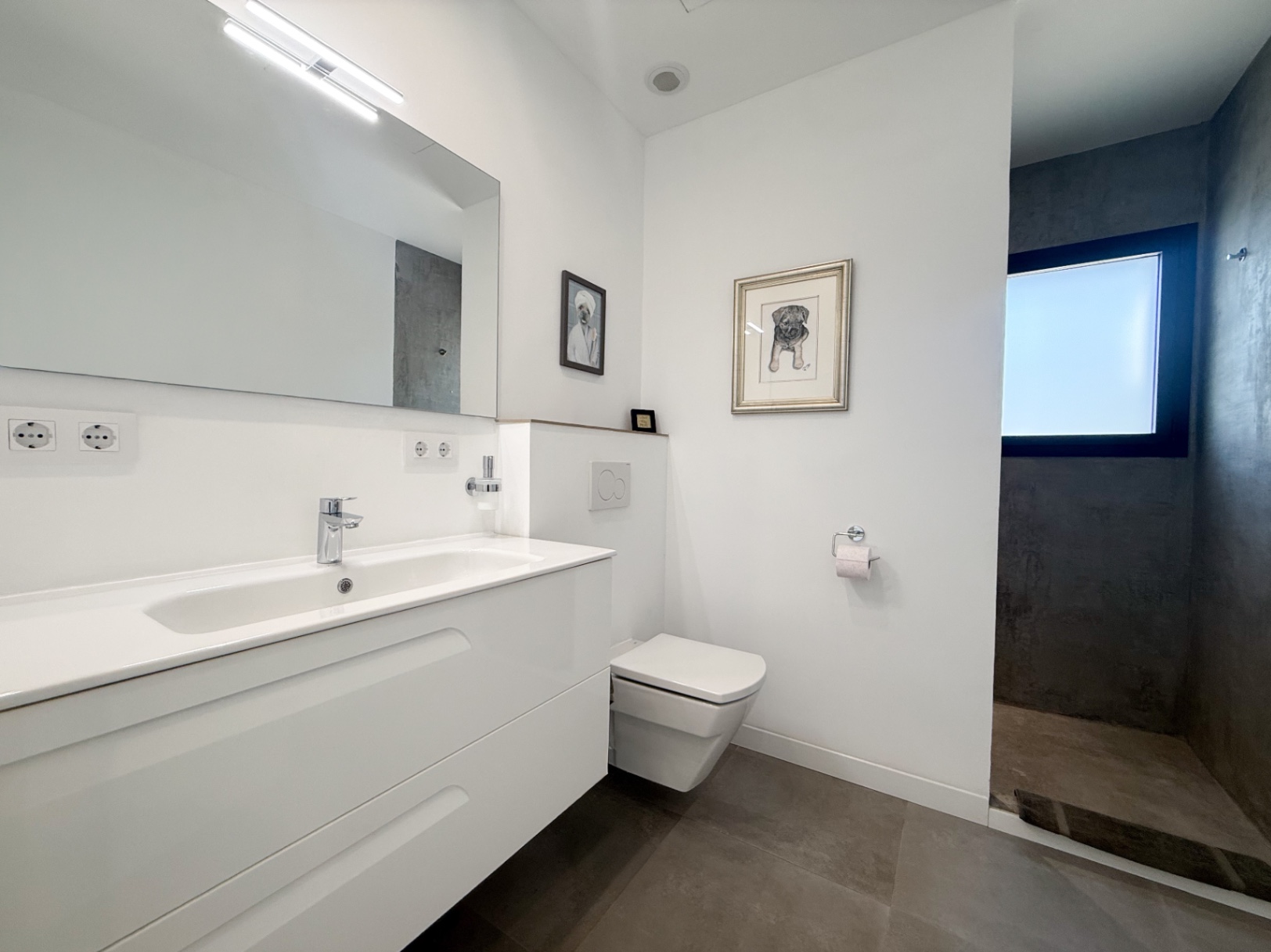 Villa moderna en venta  en Tormos