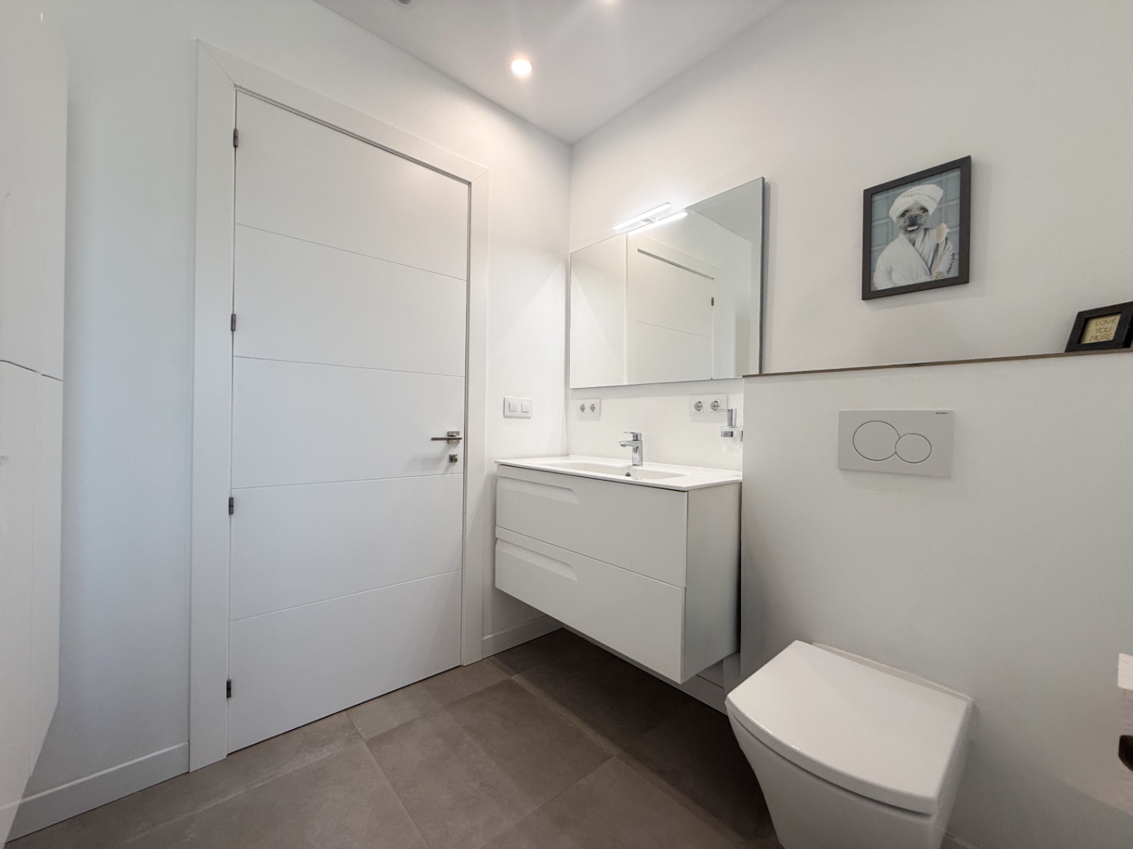 Villa moderna en venta  en Tormos