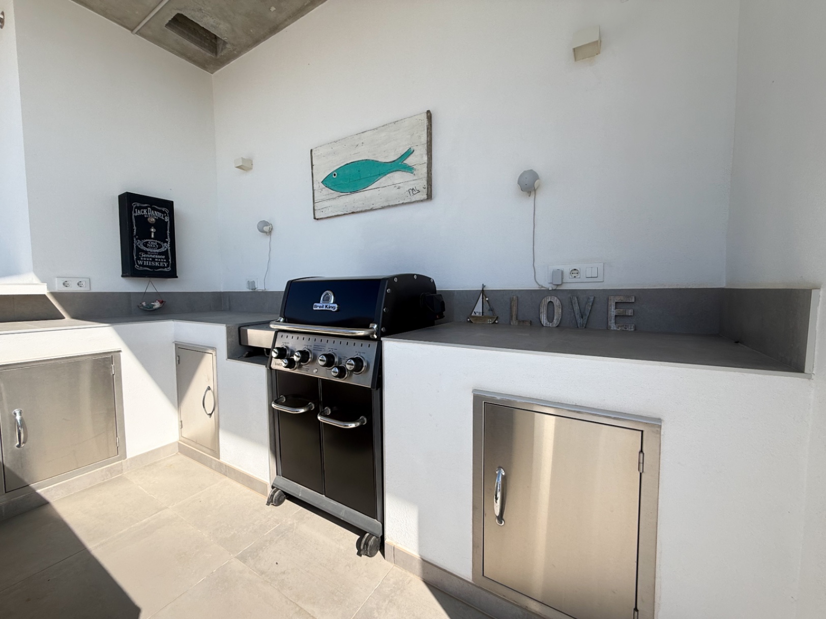 Villa moderna en venta  en Tormos