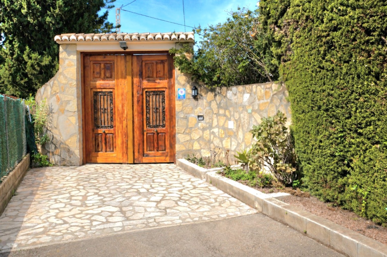 Preciøs villa til salgs i Denia i San Nicolás.