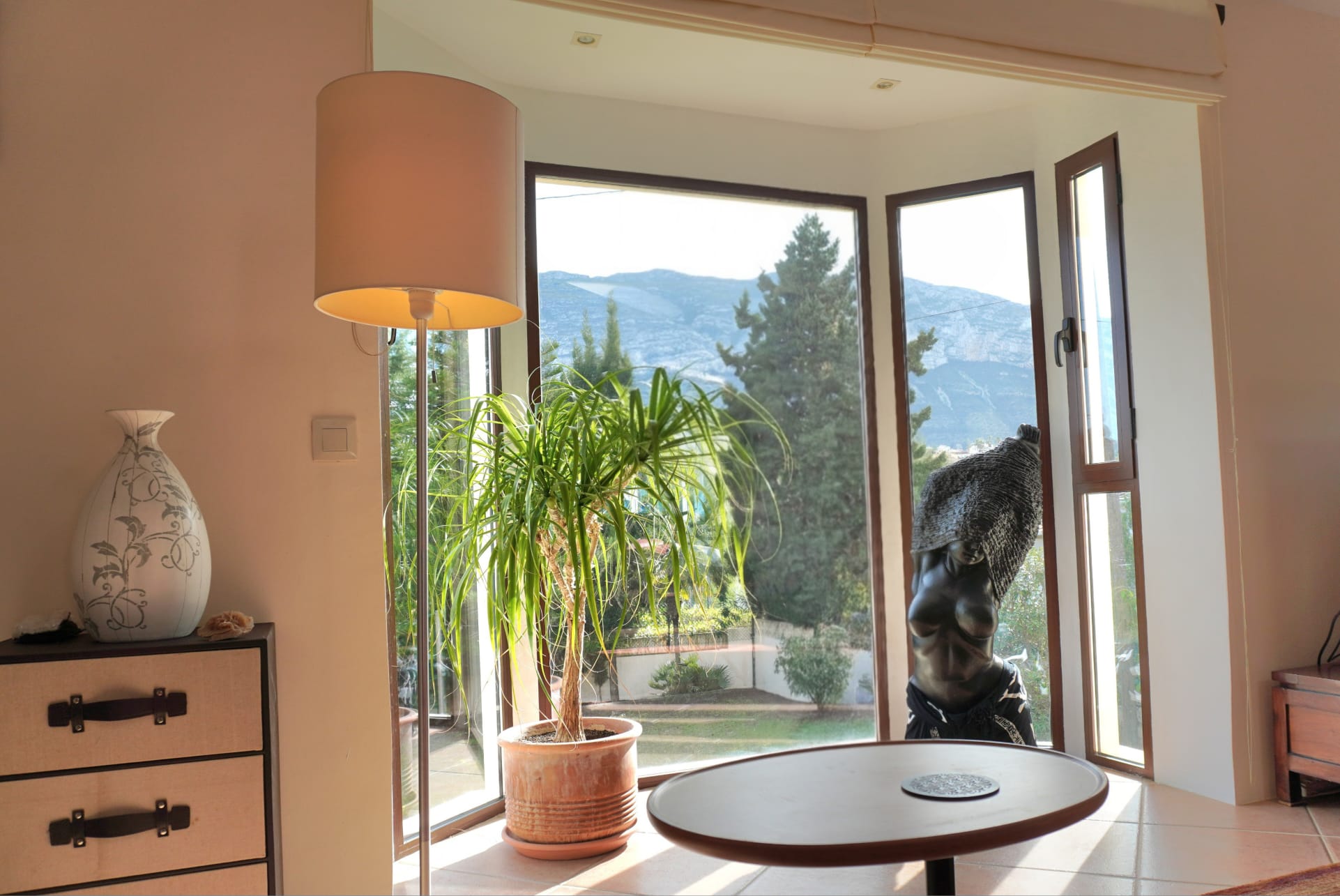 Preciøs villa til salgs i Denia i San Nicolás.