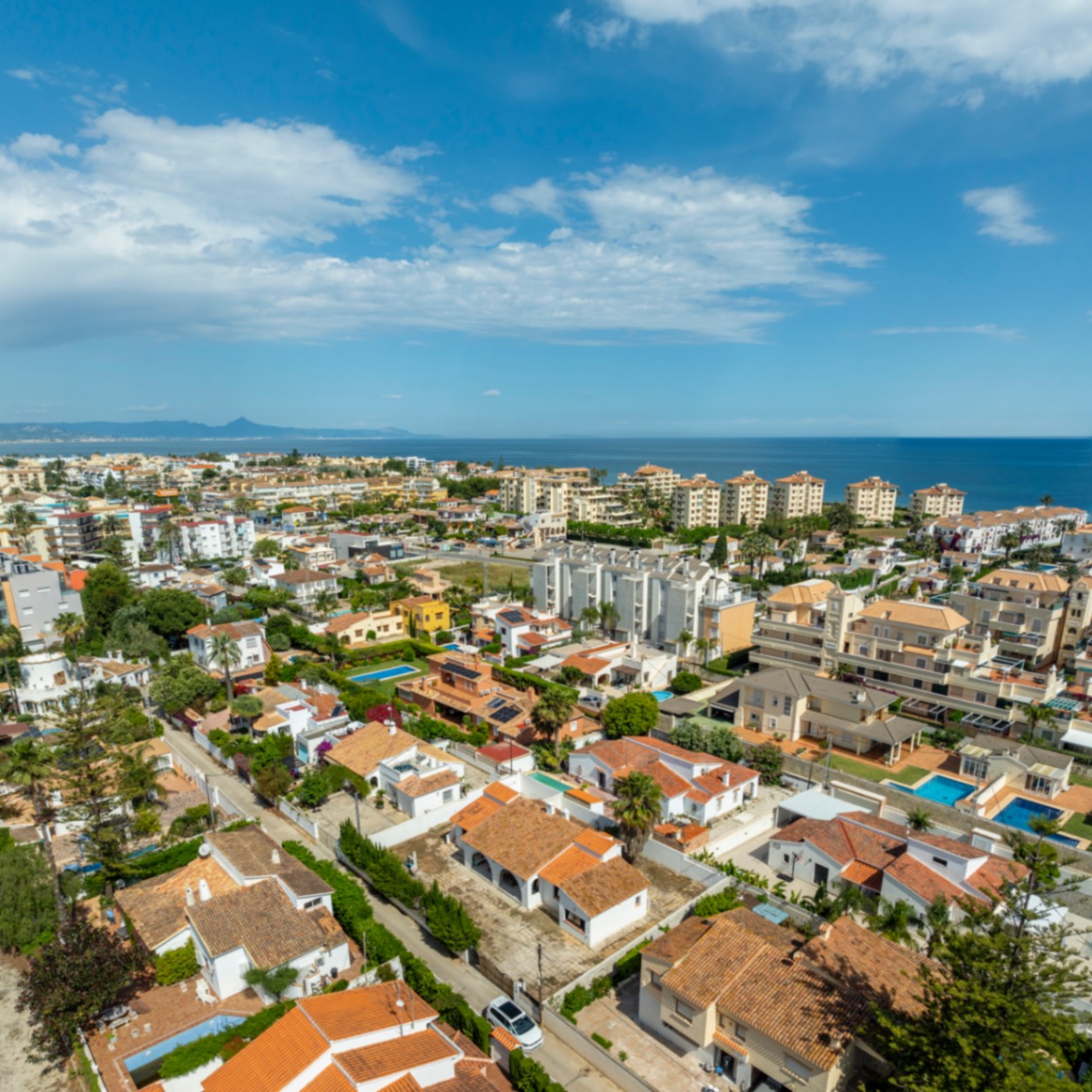 Bonito y recién reformado chalet en venta en Las Marinas de Denia.