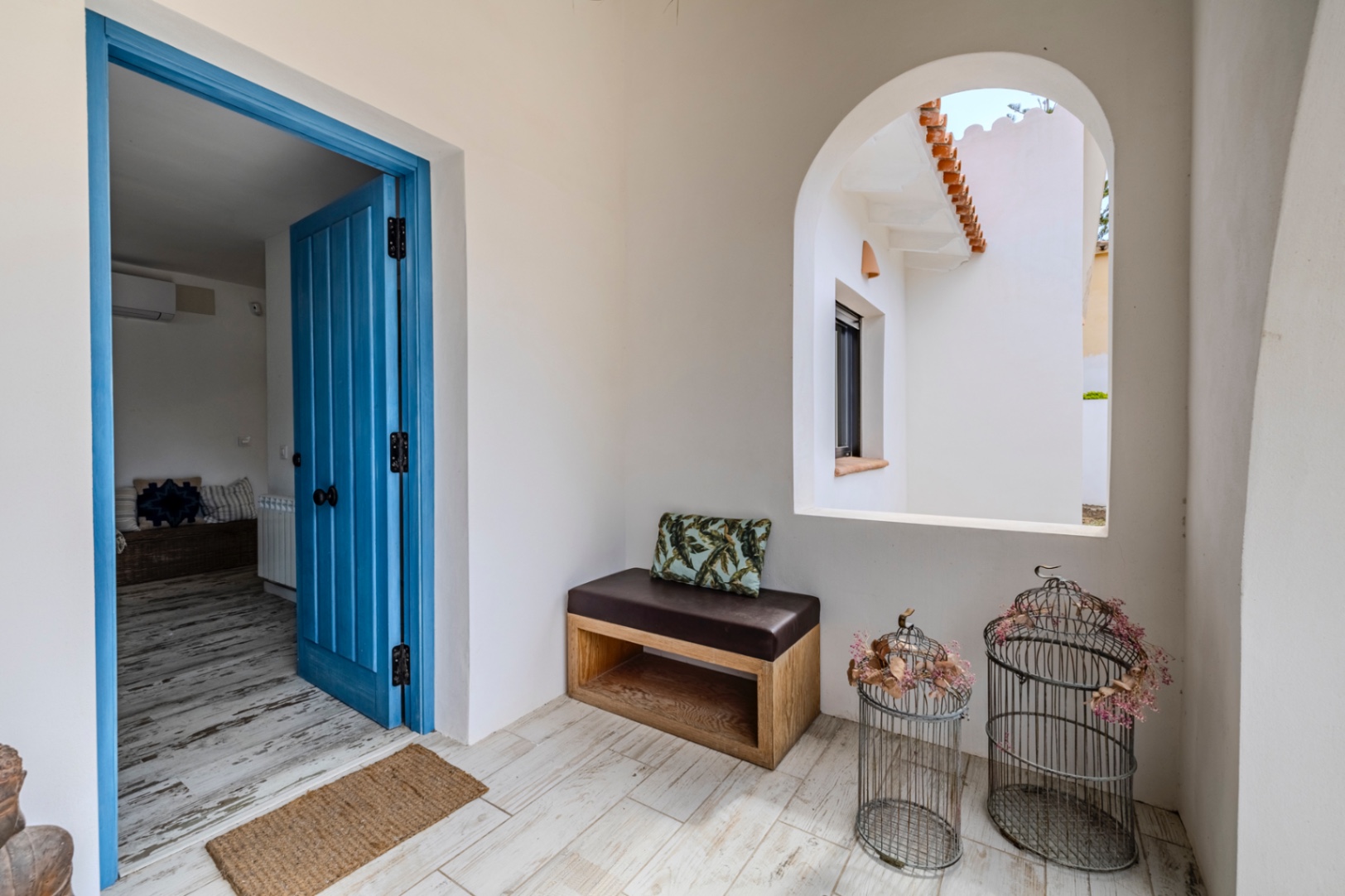 Bonito y recién reformado chalet en venta en Las Marinas de Denia.
