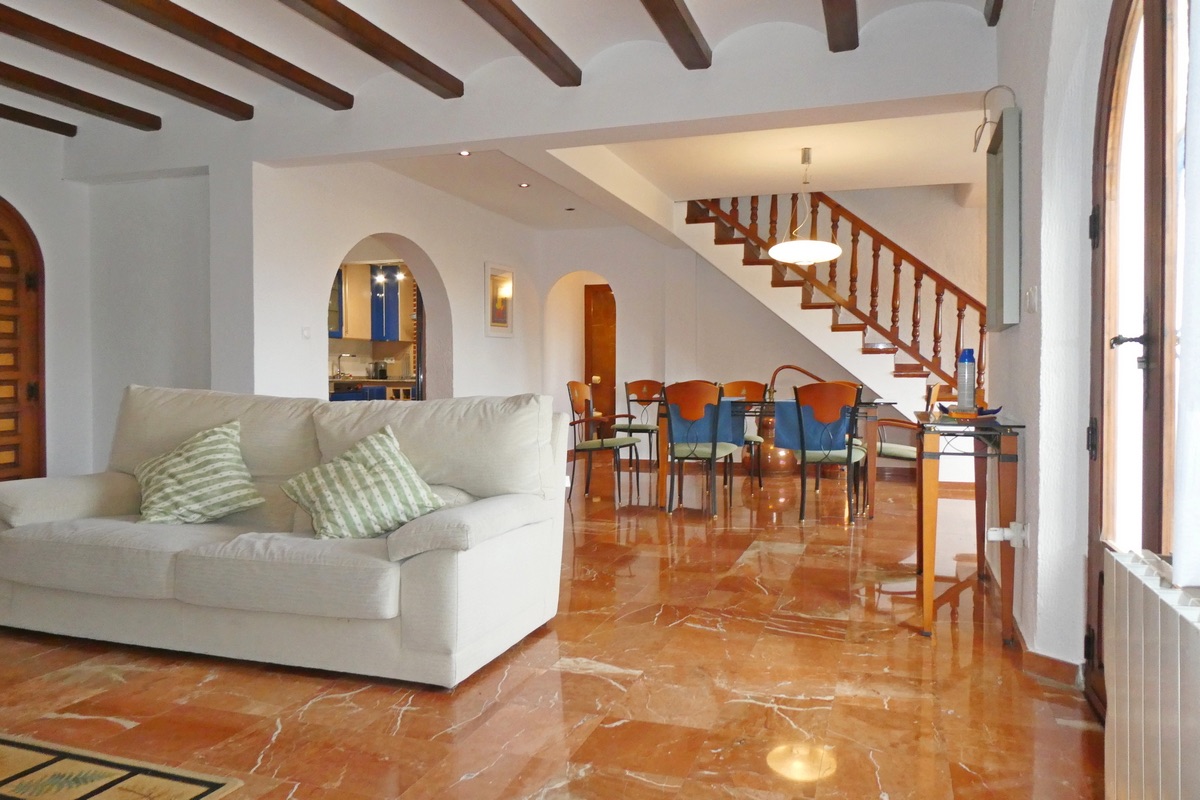 Bonito y amplio chalet en venta en Denia, en la zona del Montgó.