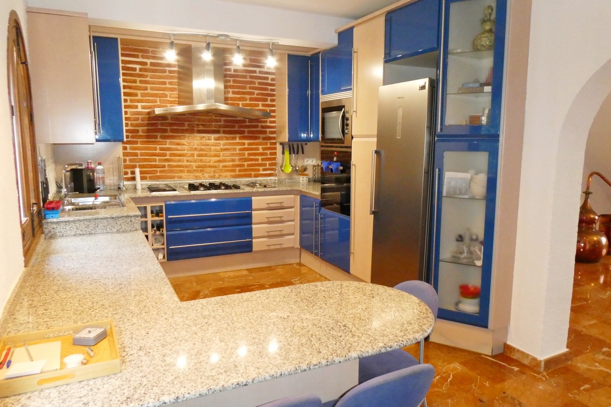 Bonito y amplio chalet en venta en Denia, en la zona del Montgó.