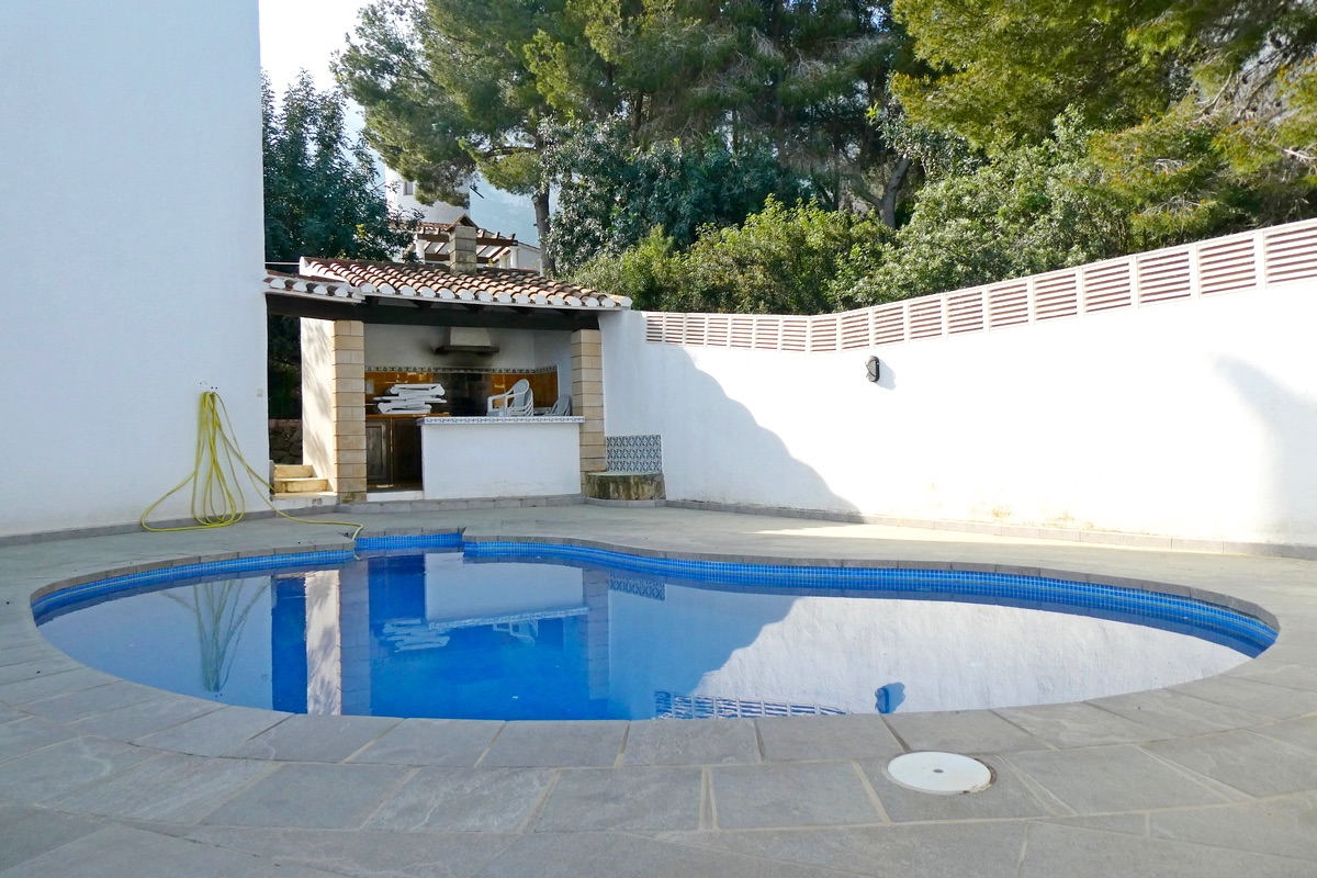 Bonito y amplio chalet en venta en Denia, en la zona del Montgó.