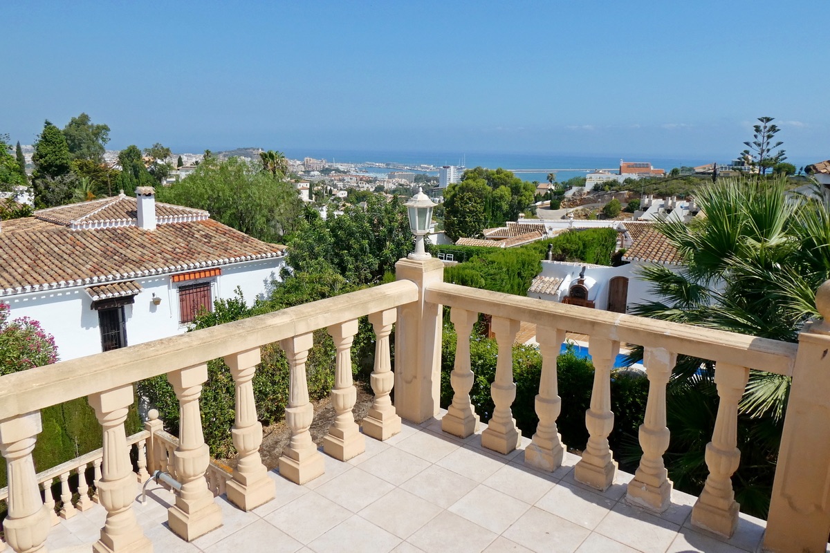 Villa en venta en Denia.