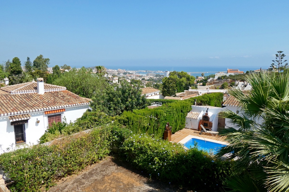 Villa en venta en Denia.