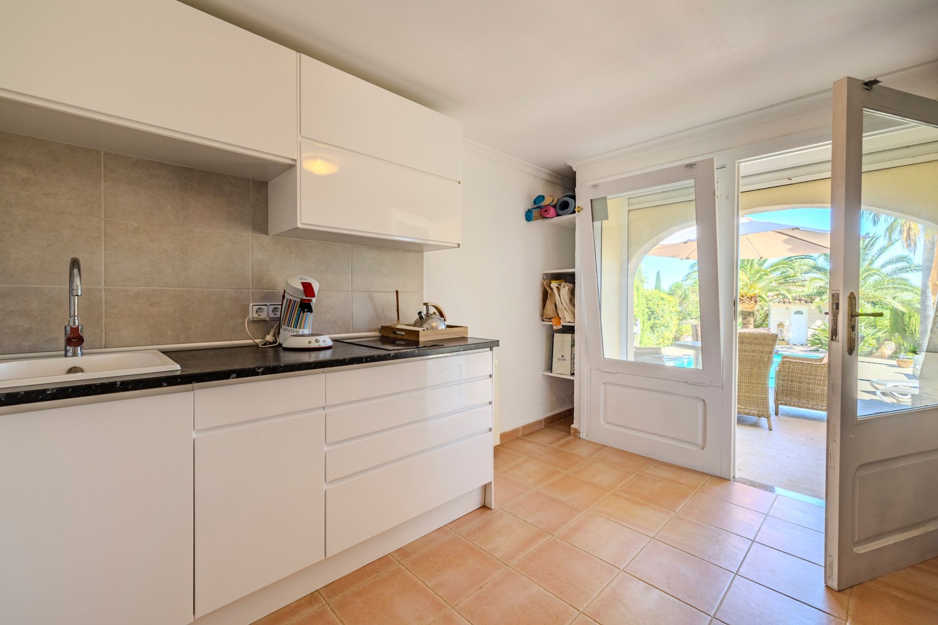 Preciøs villa med mye sjarm til salgs i Denia.