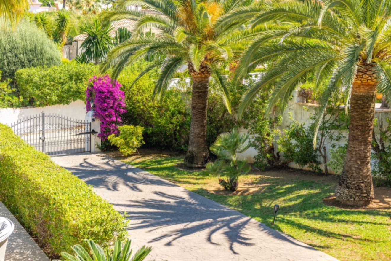 Preciøs villa med mye sjarm til salgs i Denia.