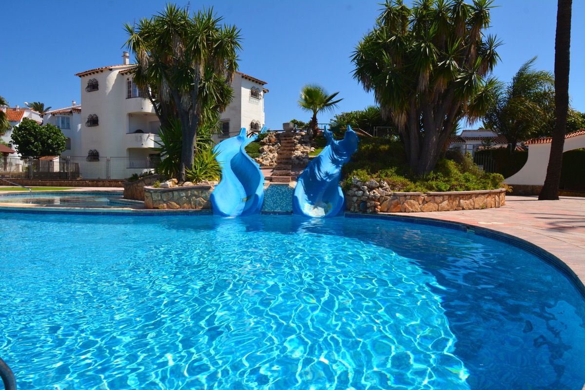 Apartamento en venta en Denia muy cerca de la playa.