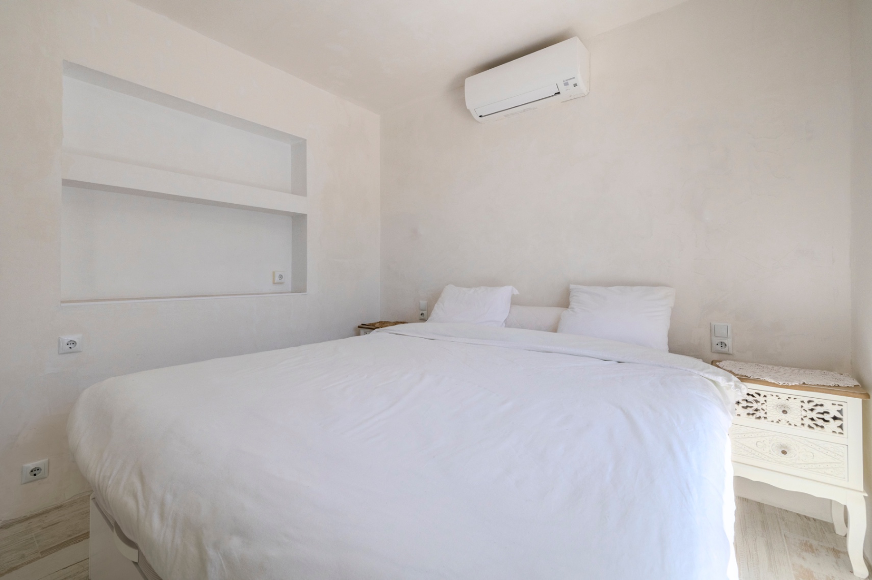 Villa en venta con preciosas vistas al Montgó y al mar.