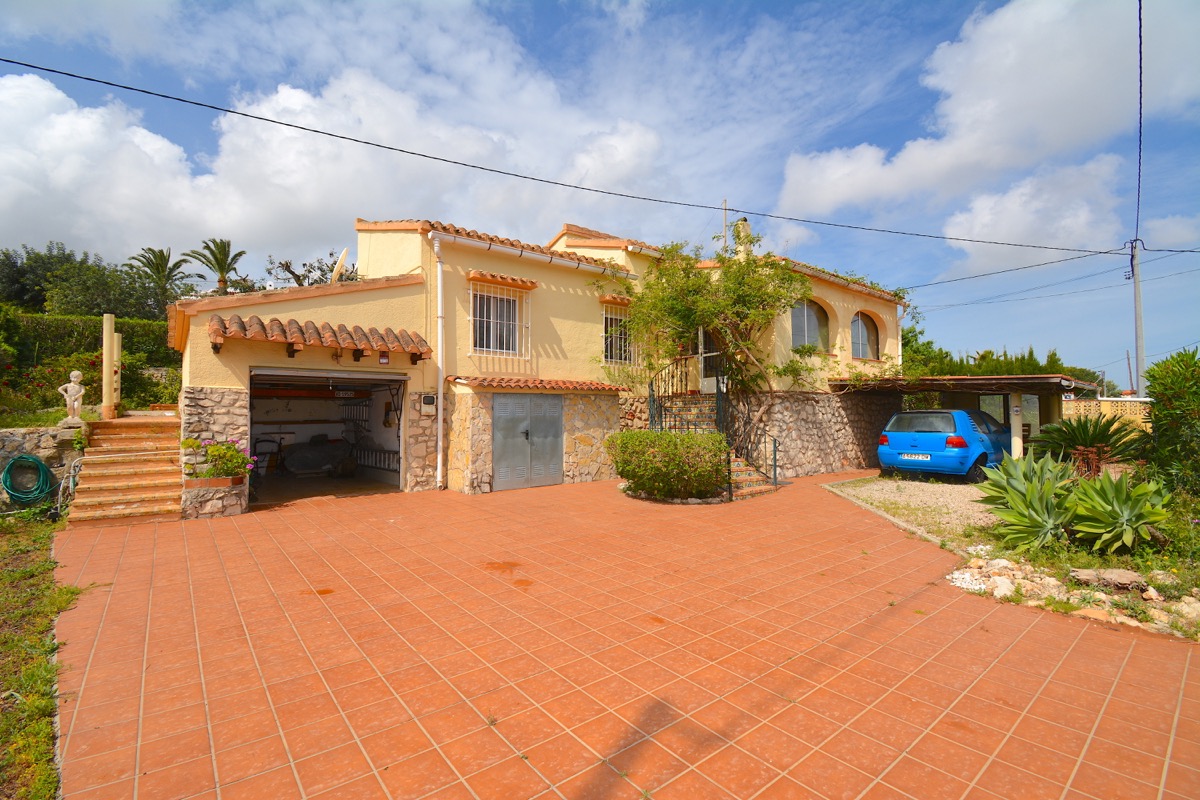 Chalet en venta en La Jara.