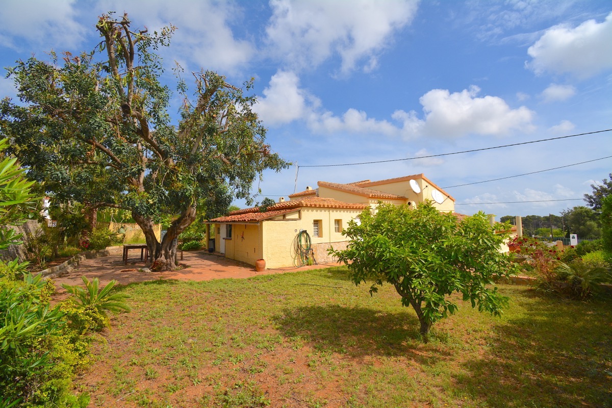 Chalet en venta en La Jara.