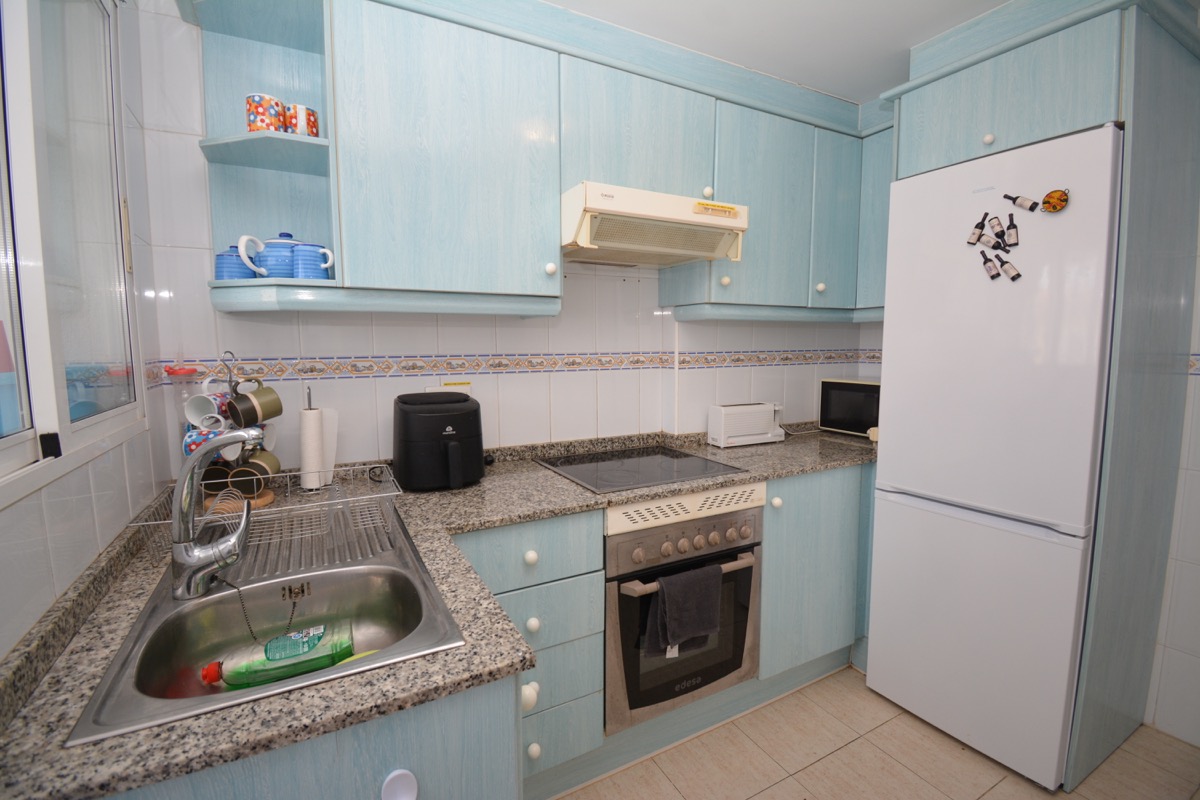Wohnung zum Verkauf in der Nähe des Dorfes und des Strandes