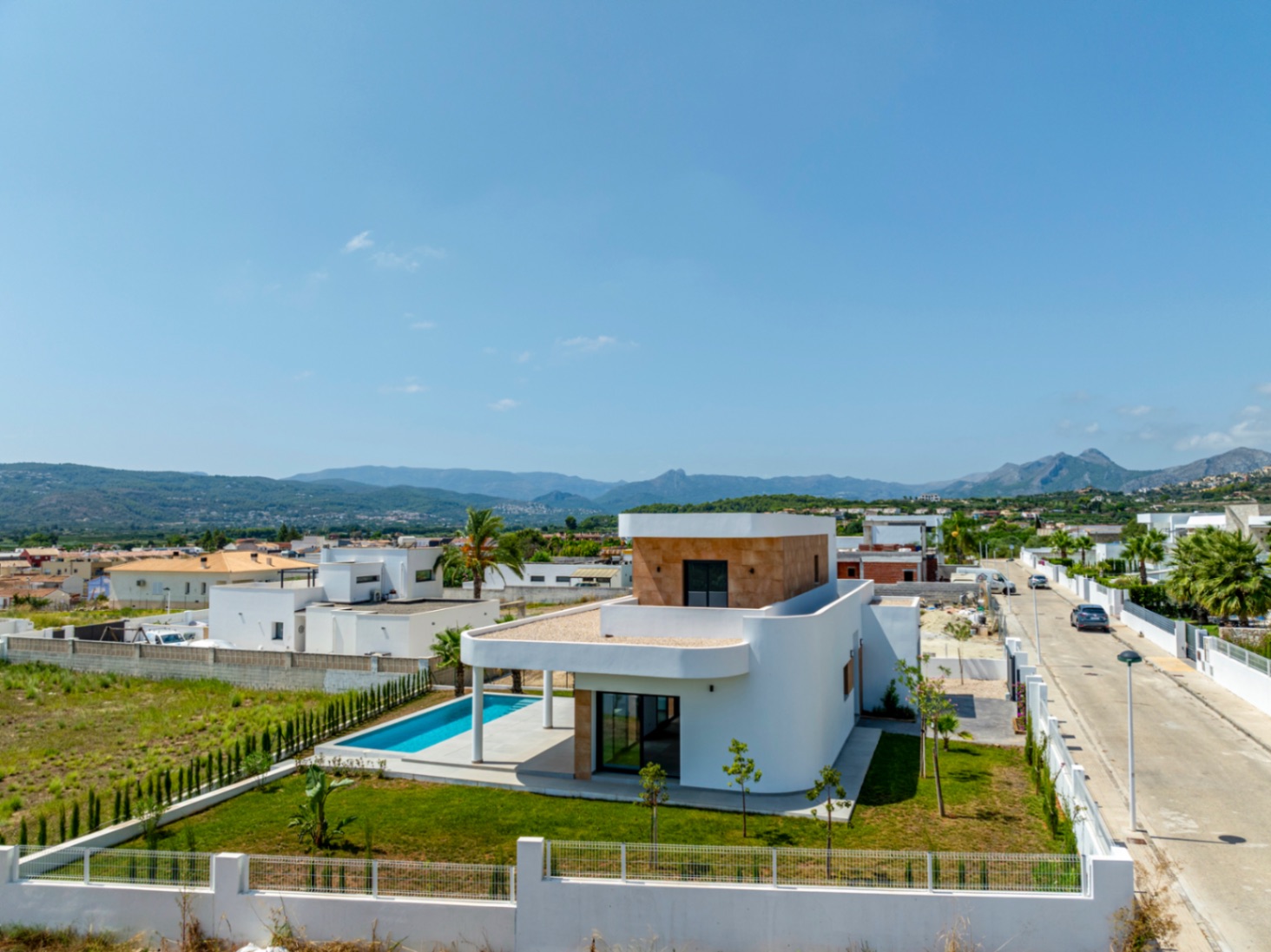 Exclusiva villa moderna a estrenar en Beniarbeig