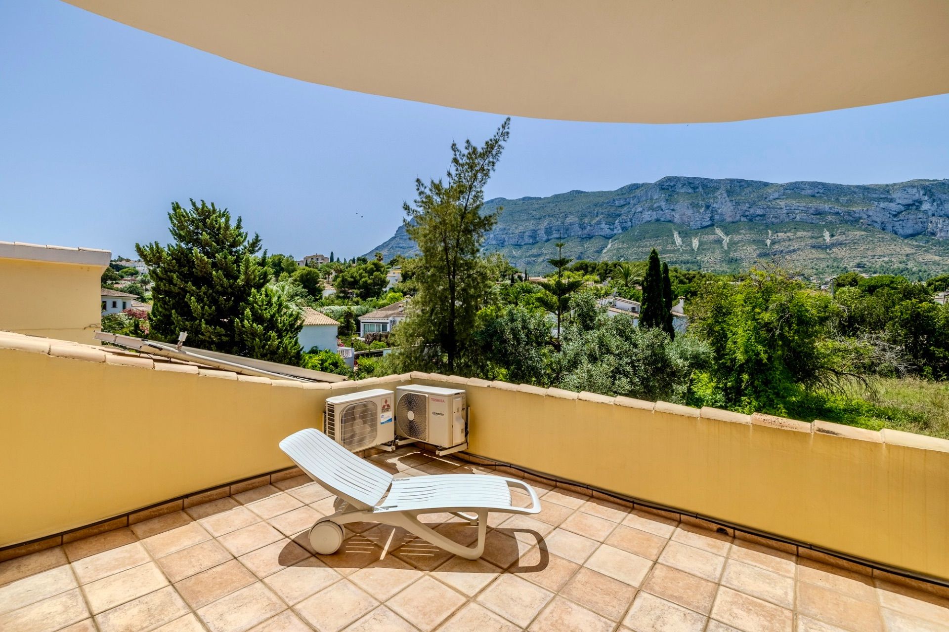 Belle villa à vendre à Denia, dans la zone de San Nicolás.