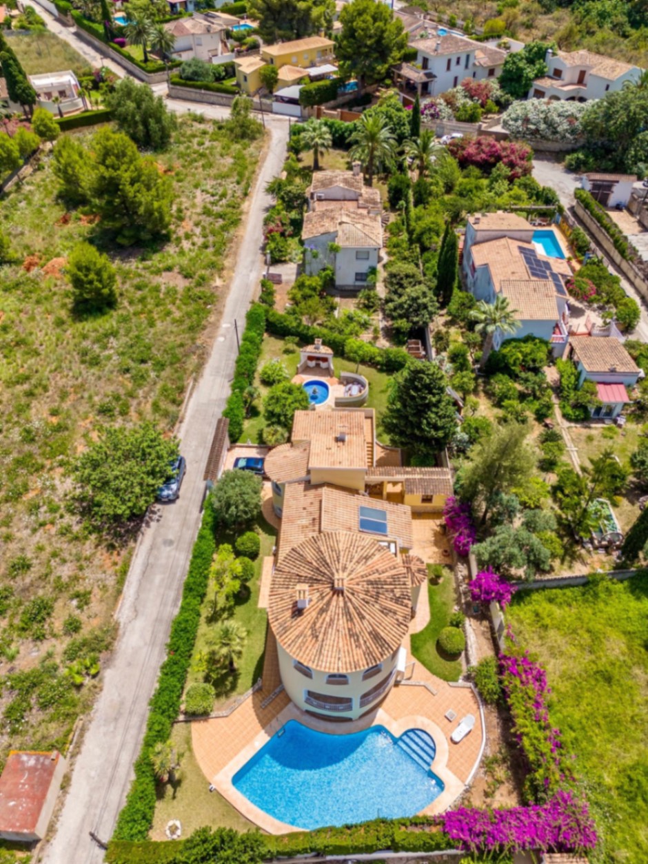 Belle villa à vendre à Denia, dans la zone de San Nicolás.