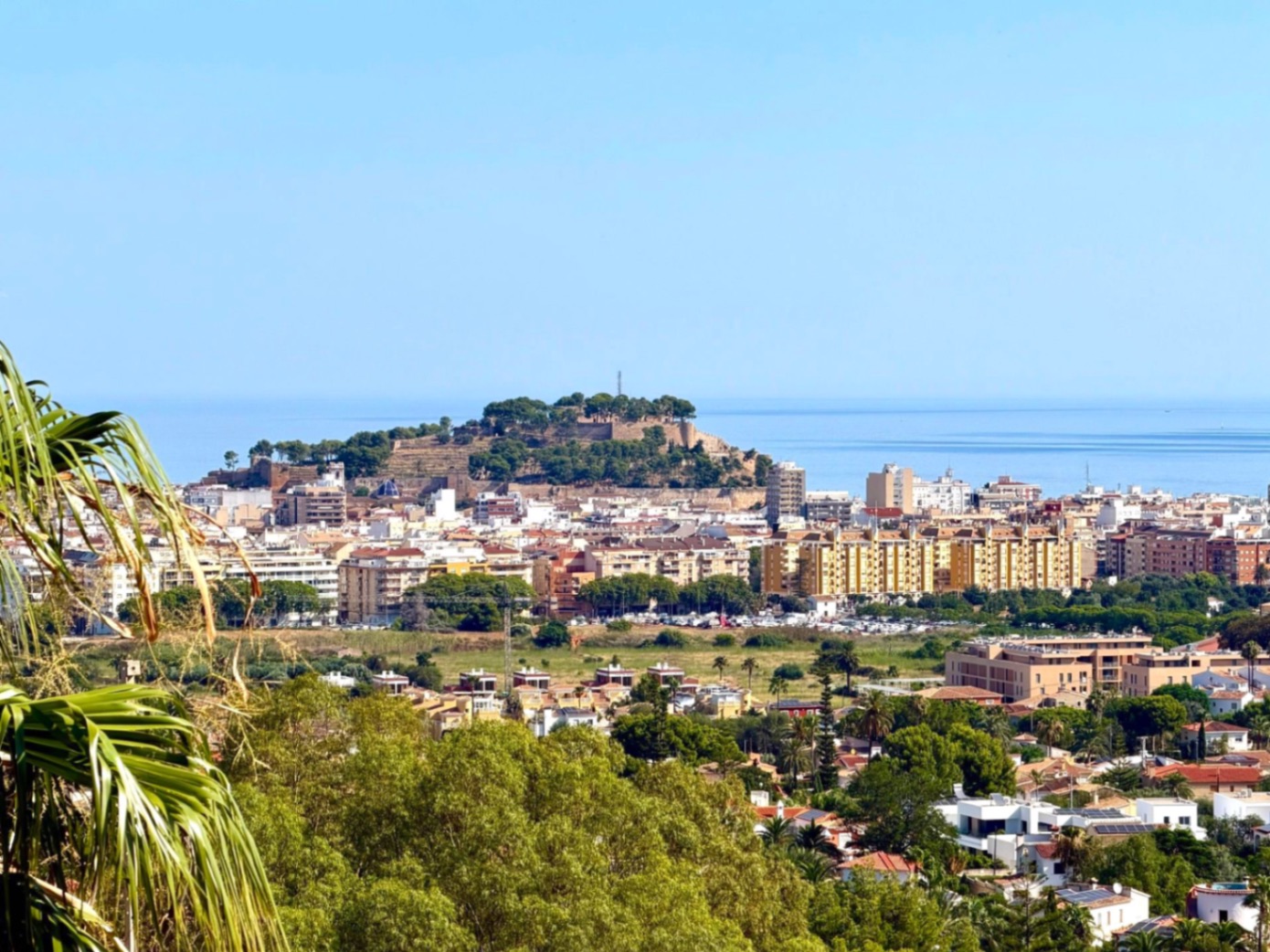Villa con espectaculares vistas al mar en venta en Denia