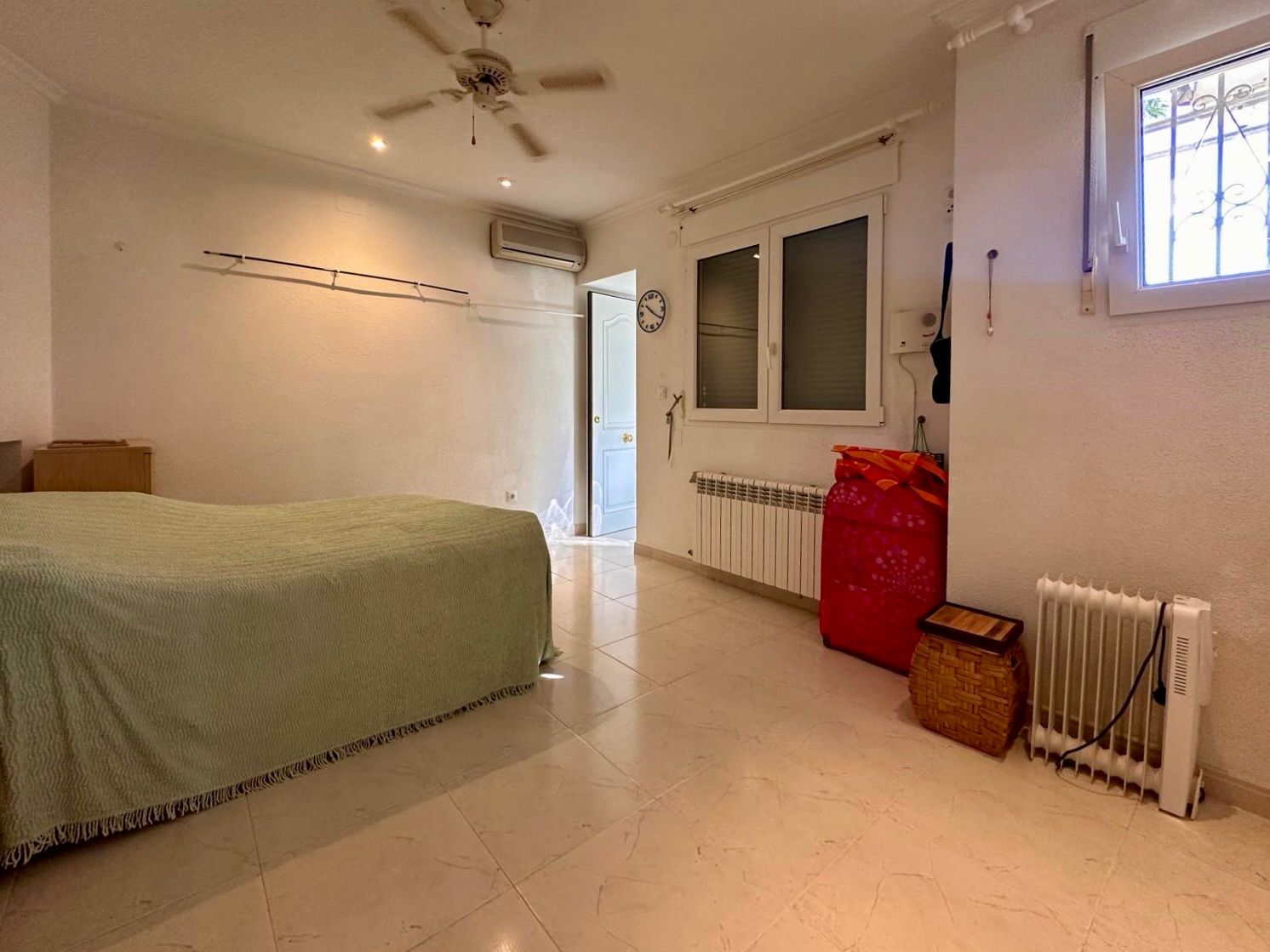 Villa con espectaculares vistas al mar en venta en Denia