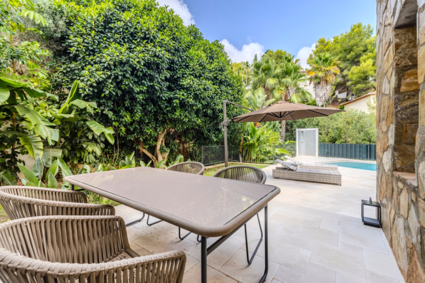 Exclusiva villa de lujo en venta en La Sella con unas vistas preciosas.