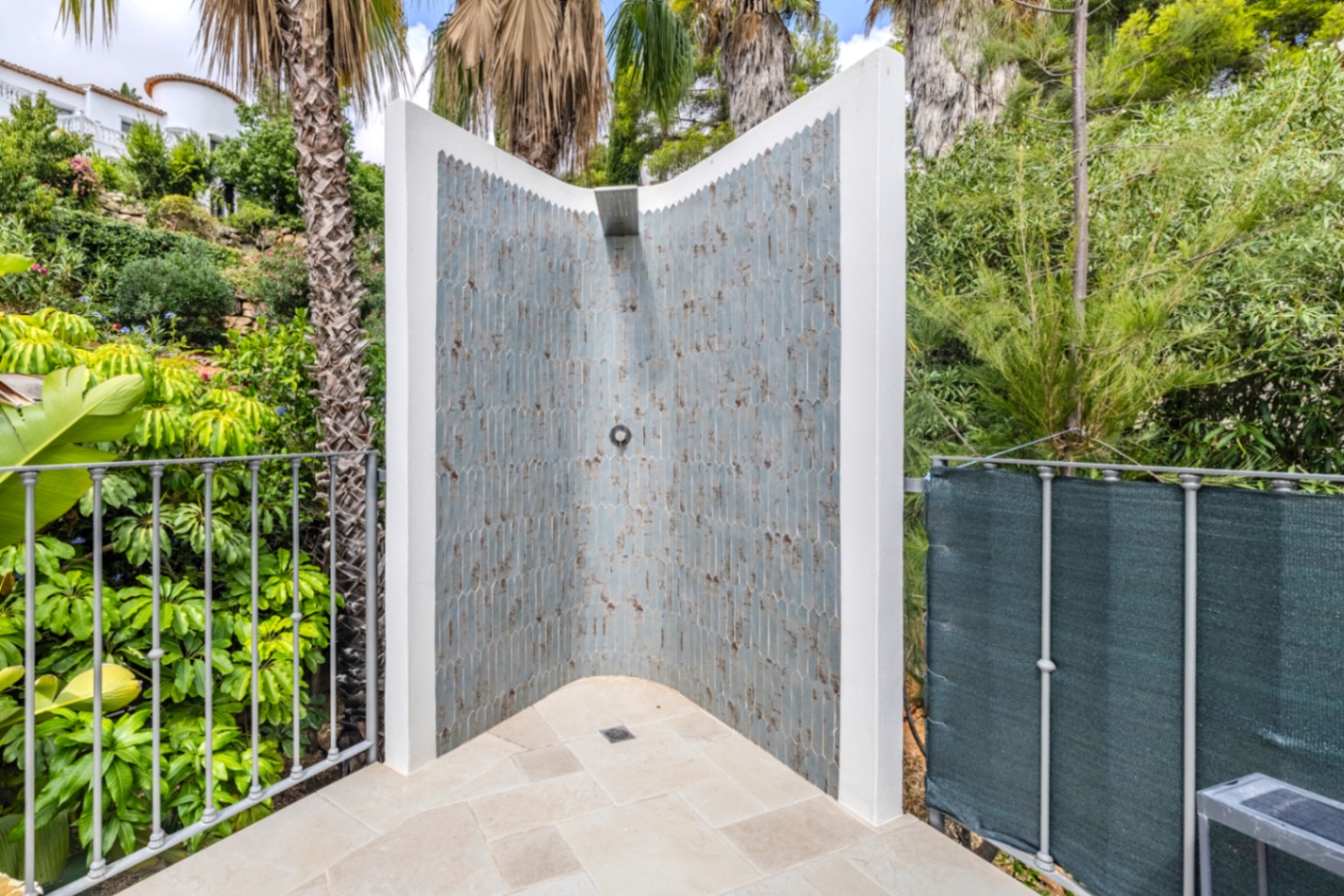 Exclusiva villa de lujo en venta en La Sella con unas vistas preciosas.
